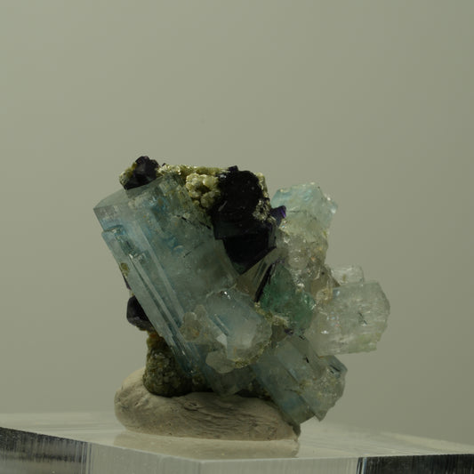 Aquamarin, Fluorit, Schörl Turmalin, Muskovit Stufe Erongo, Namibia 24*18*17mm #14911