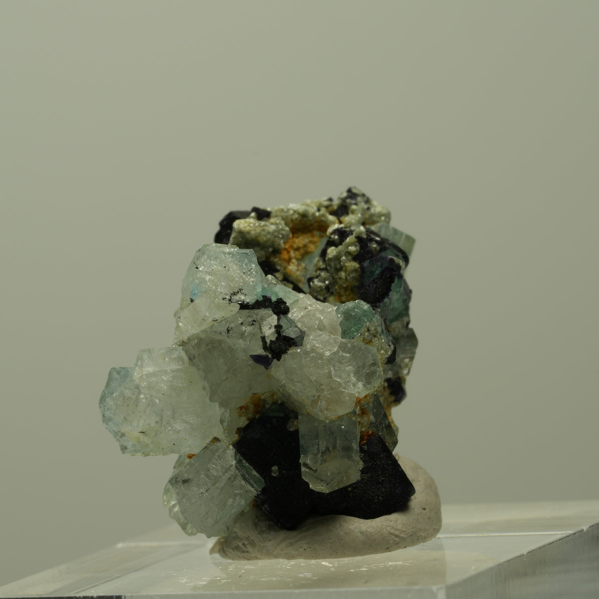 Aquamarin, Fluorit, Schörl Turmalin, Muskovit Stufe Erongo, Namibia 24*18*17mm #14911