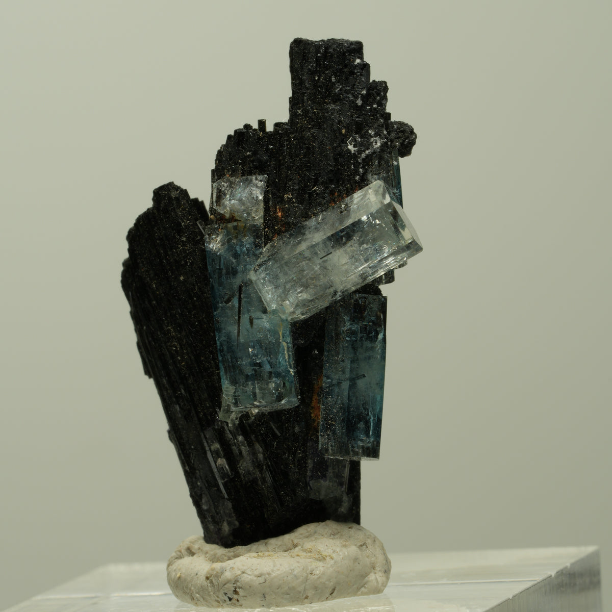 Aquamarin, Fluorit, Schörl Turmalin Stufe Erongo, Namibia 31*18*10mm #14927