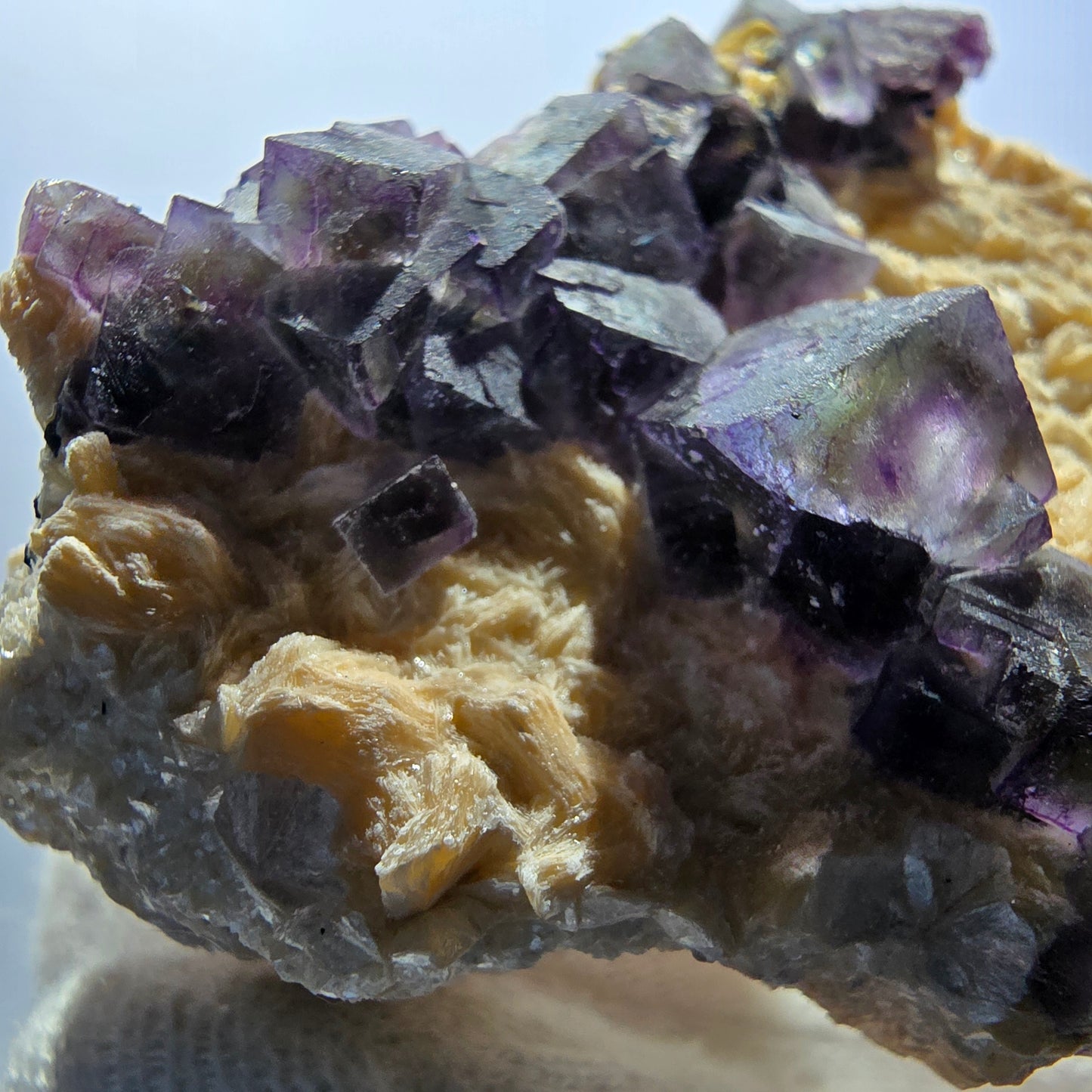 Bunte Phantom Fluorit Würfel Schörl Turmalin Muskovit Erongo, Namibia 67*56*38mm