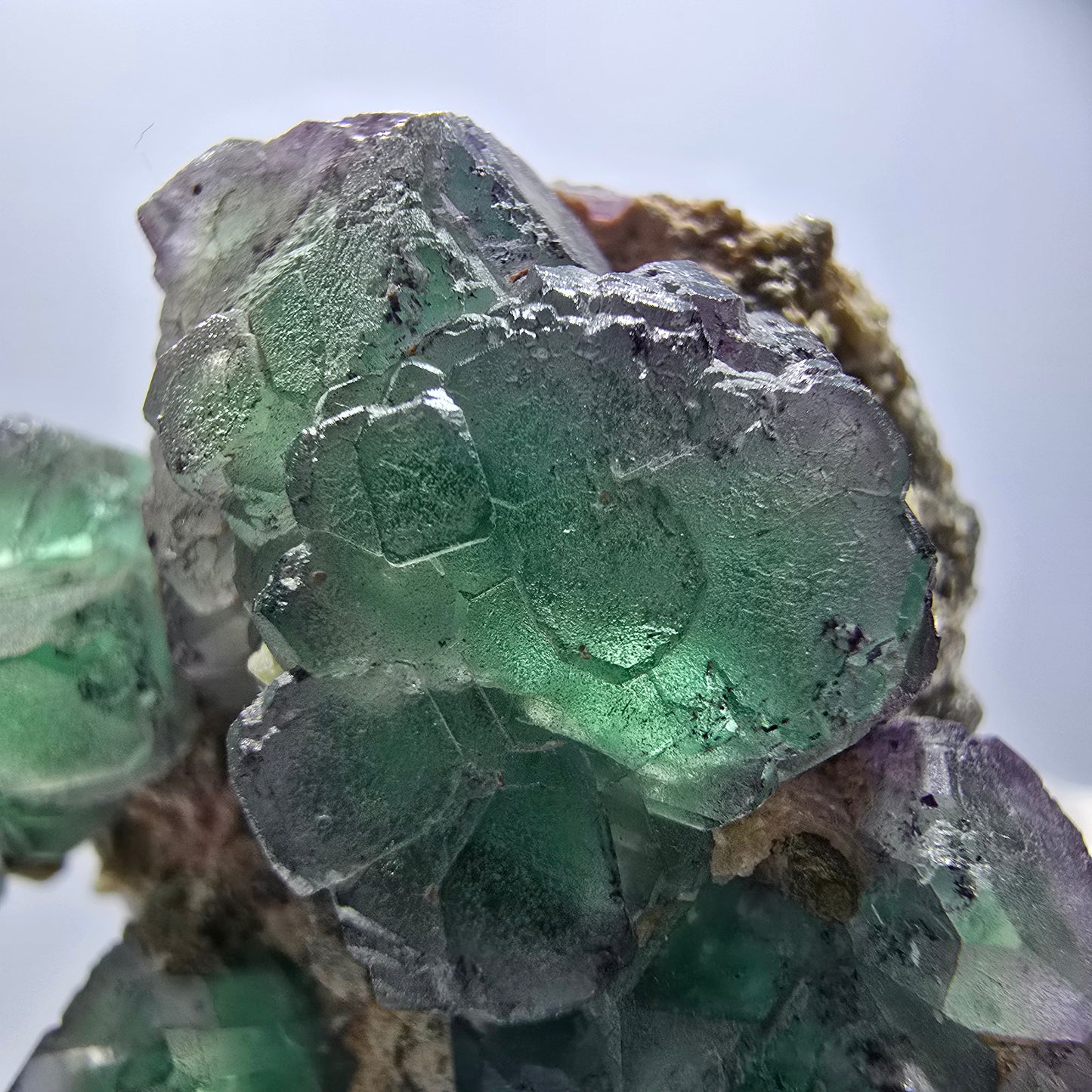Fluorite fantôme zonale Schörl Tourmaline Muscovite Hyalite Erongo, Namibie 83*45*47mm