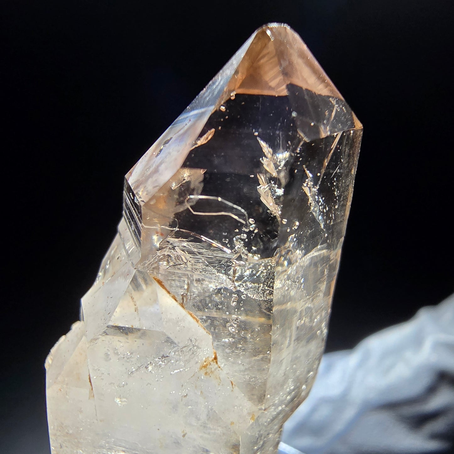 Klare Phantom Rauchquarz Zepter Spitze Goboboseb, Namibia 42*19*12mm Sammlung