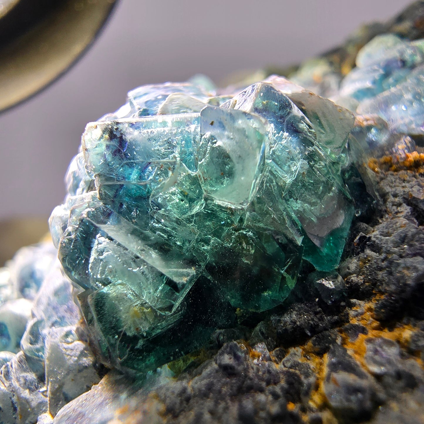 Cube de fluorite fantôme zonal, spécimen de tourmaline Schorl, Erongo, Namibie, 59 x 47 x 23 mm