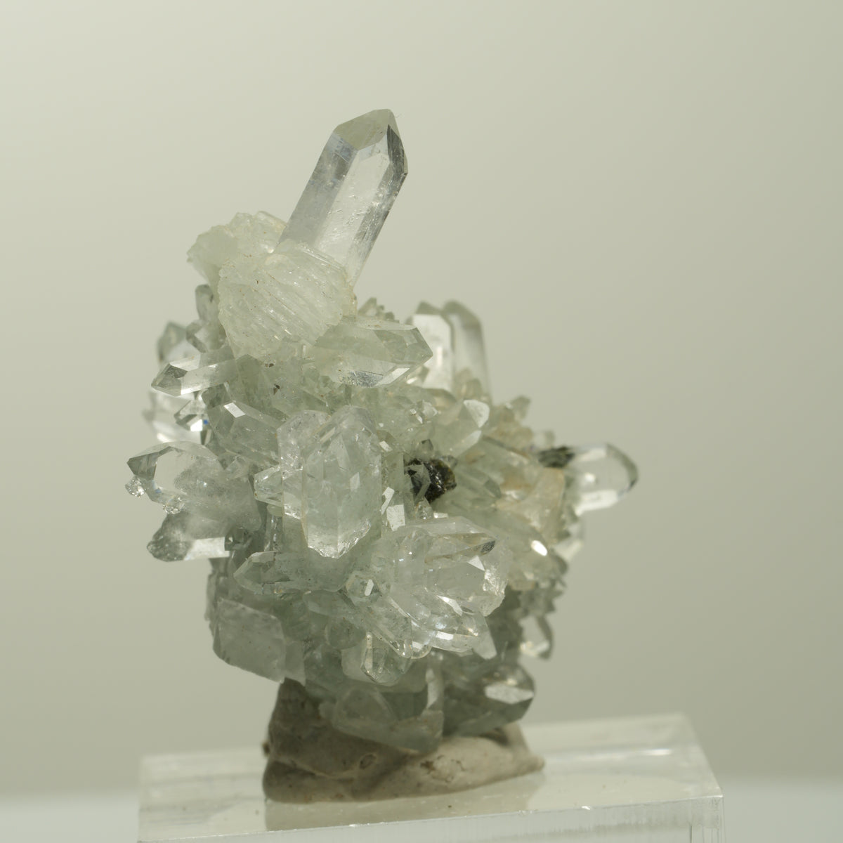 Starburst Quarz, Prehnit, Calcit, Analcim, Epidot, Matrix Streep Mine, Namibia 47*27*26mm #15096