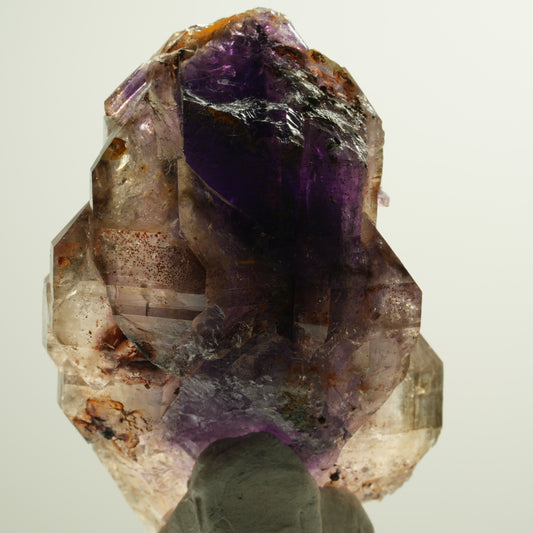 Skelett Phantom Amethyst Doppelender Zepter Gruppe Goboboseb, Namibia 66*47*47mm #15115