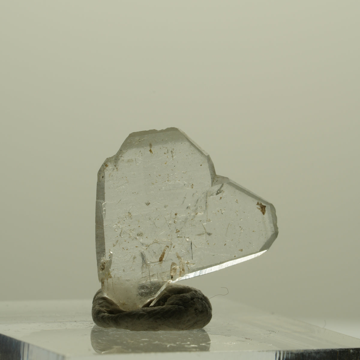 Japan Law Twin Kristall, Japaner-Zwilling Quarz Tubussis Area, Erongo, Namibia 16*17*3mm #15255