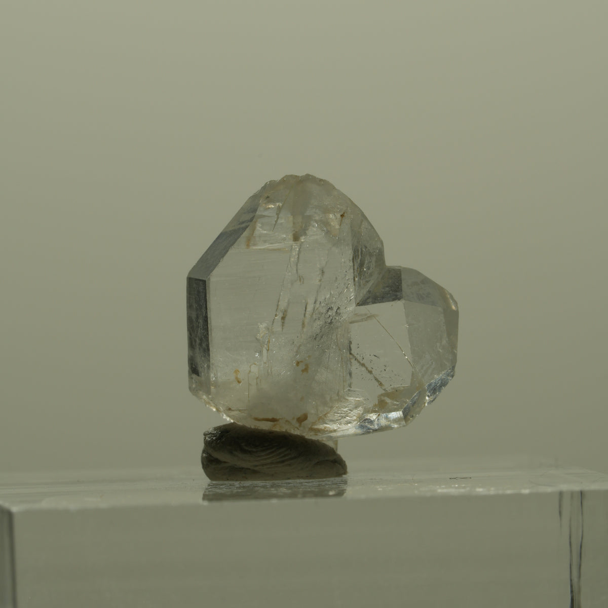 Japan Law Twin Kristall, Japaner-Zwilling Quarz Tubussis Area, Erongo, Namibia 13*13*5mm #15268