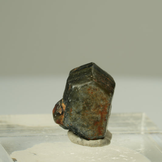 Seltener Saphir Roh Kristall, Rohstein, grün blau Unbekannt 13*10*7mm #15301