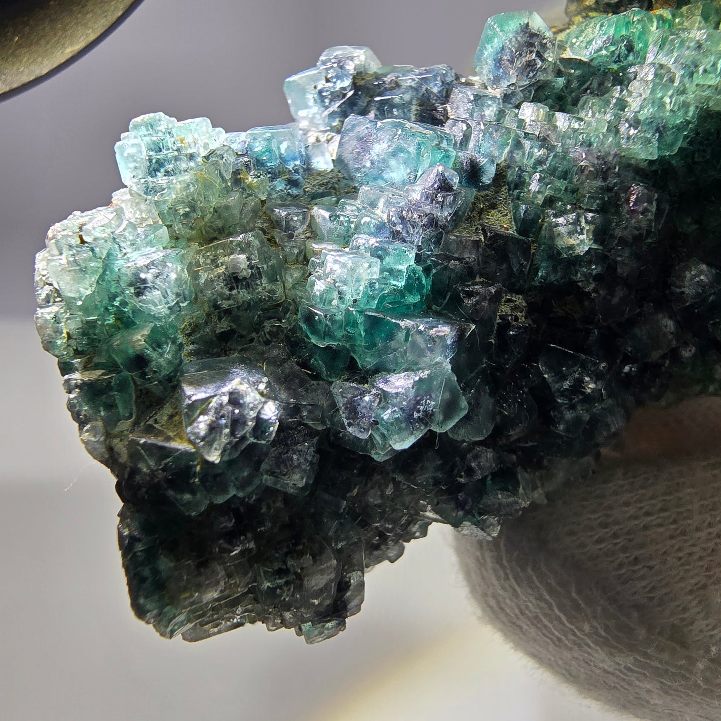 Cube de fluorite fantôme zonal, spécimen de tourmaline Schorl, Erongo, Namibie, 72 x 33 x 31 mm