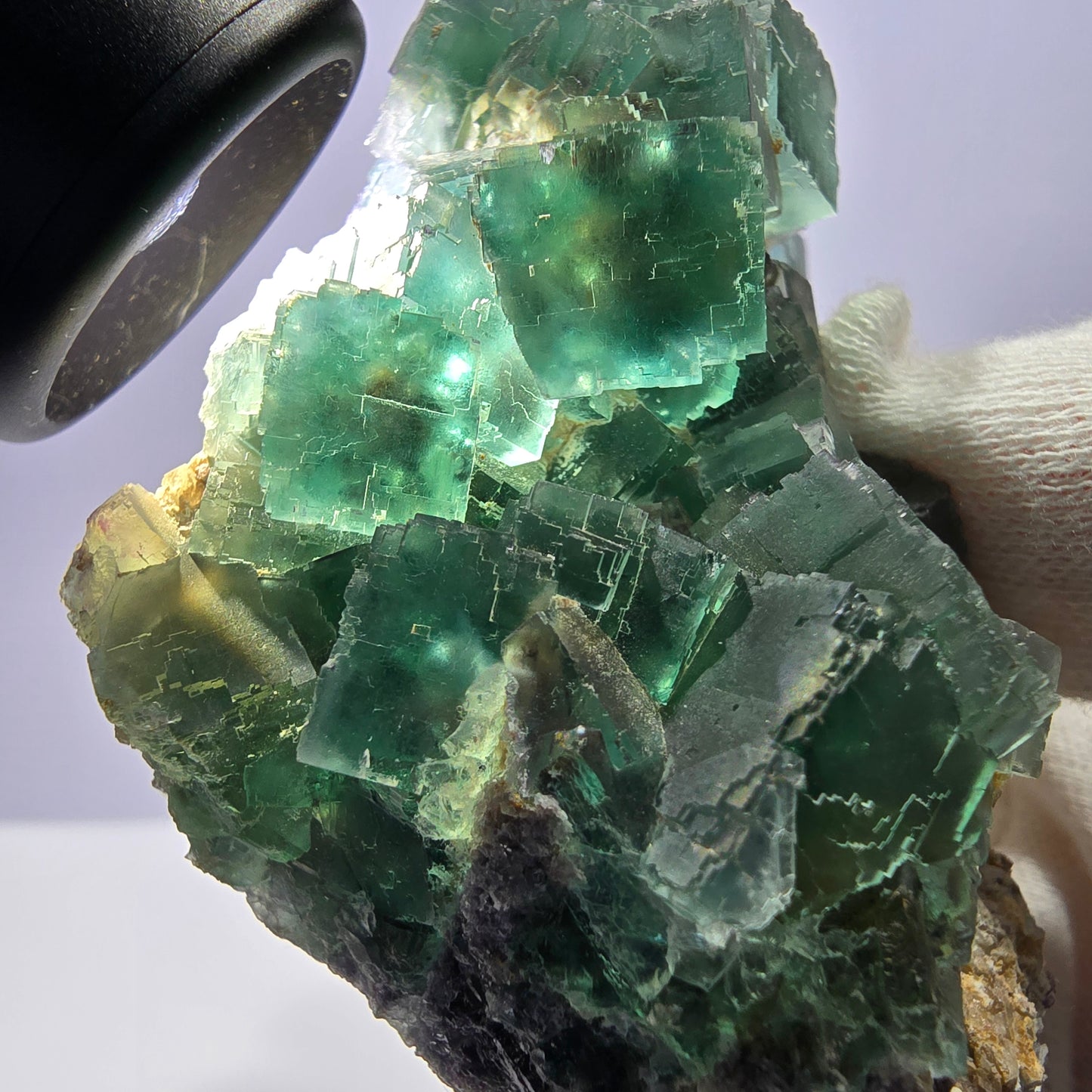Grand spécimen de cube de fluorite fantôme, parqueté zonal Okorusu Namibie 99*62*47mm