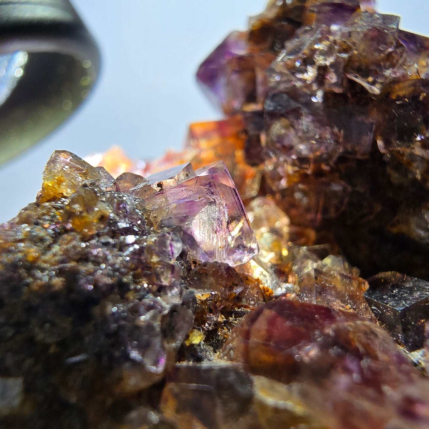 Grand spécimen de cube de fluorite fantôme, vert, jaune, violet, Okorusu, Namibie, 110 x 66 x 50 mm