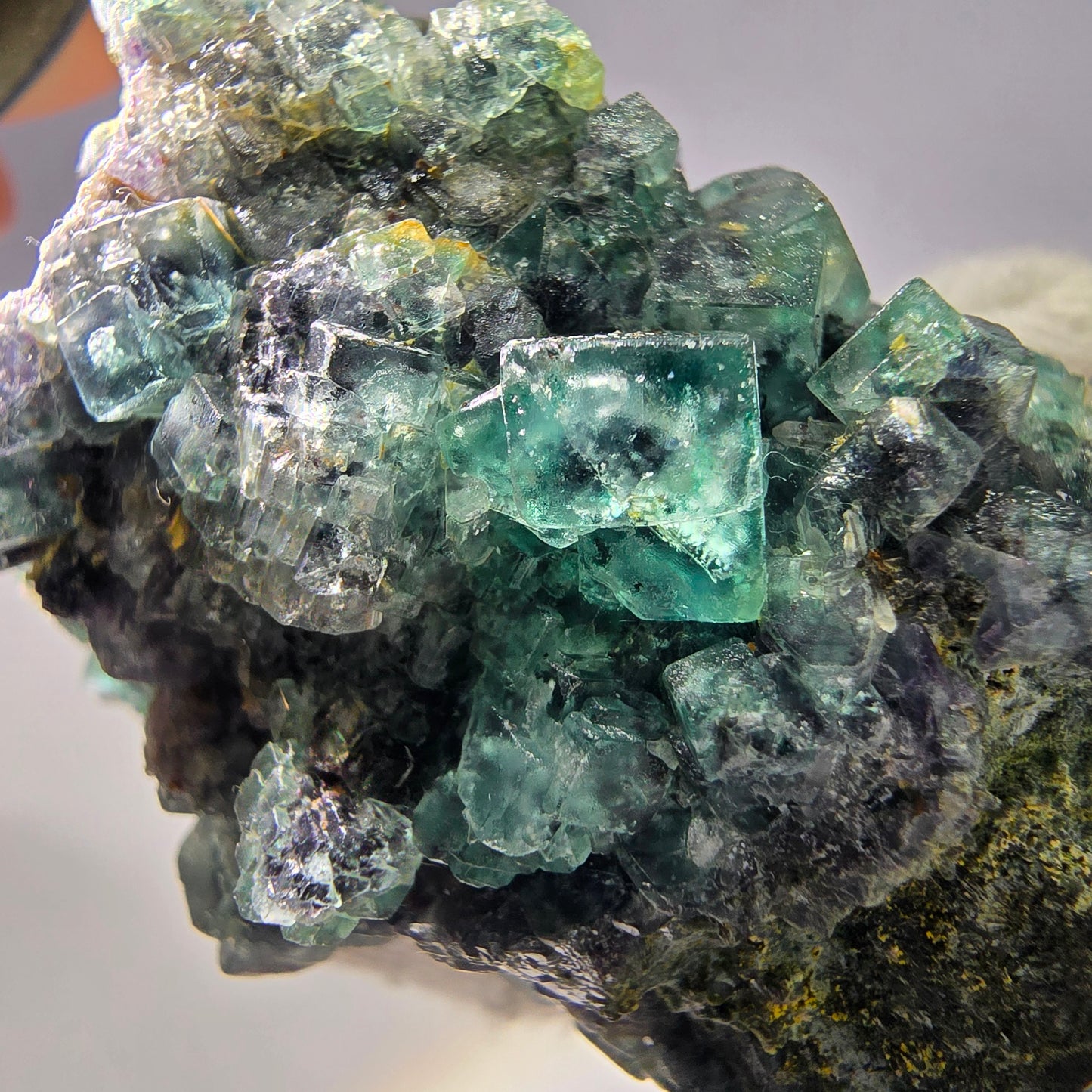 Cube de fluorite fantôme zonal, spécimen de tourmaline Schorl, Erongo, Namibie, 72 x 33 x 31 mm
