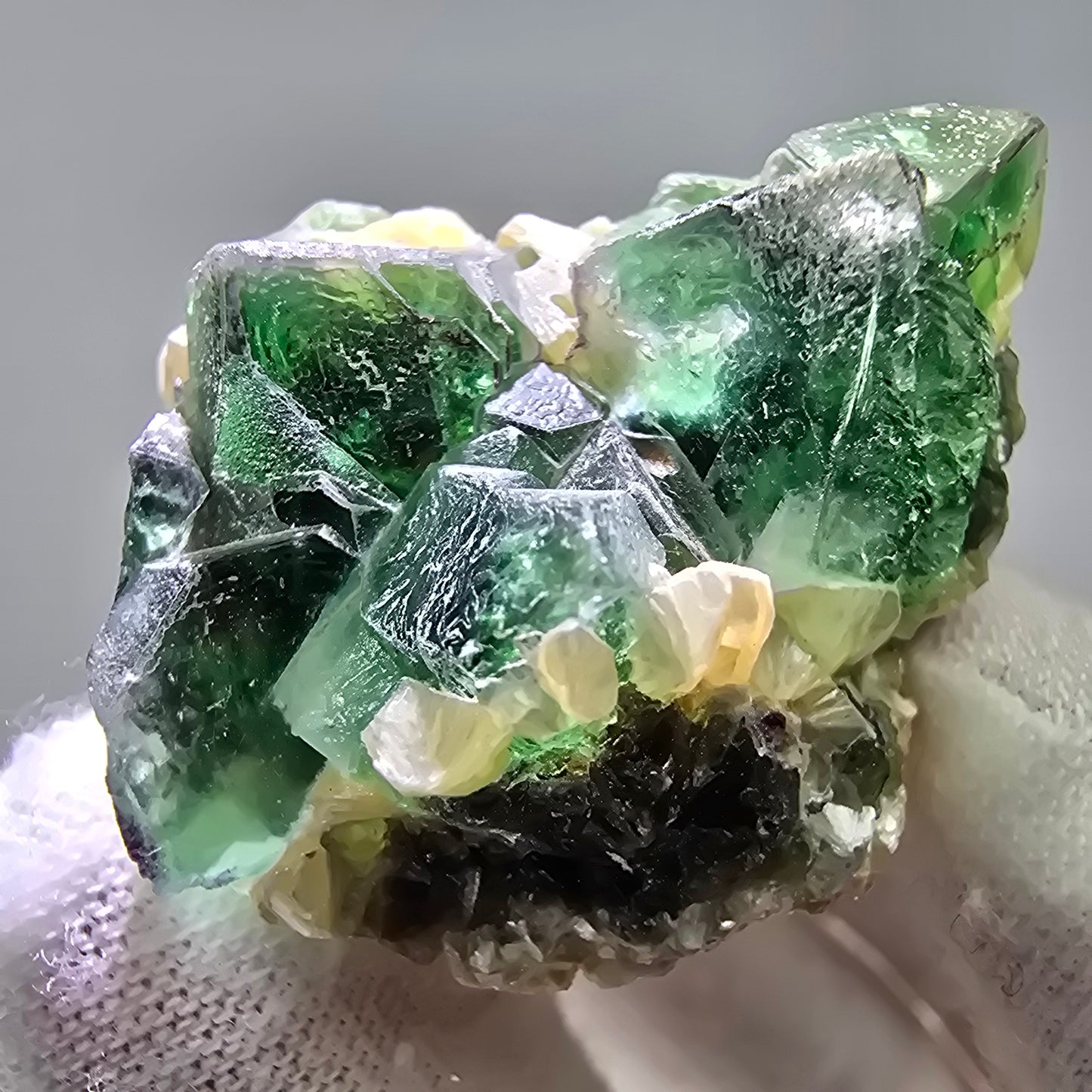 Phantom Fluorit Würfel, Muskovit Stufe Erongo, Namibia 37*31*27mm Sammlung
