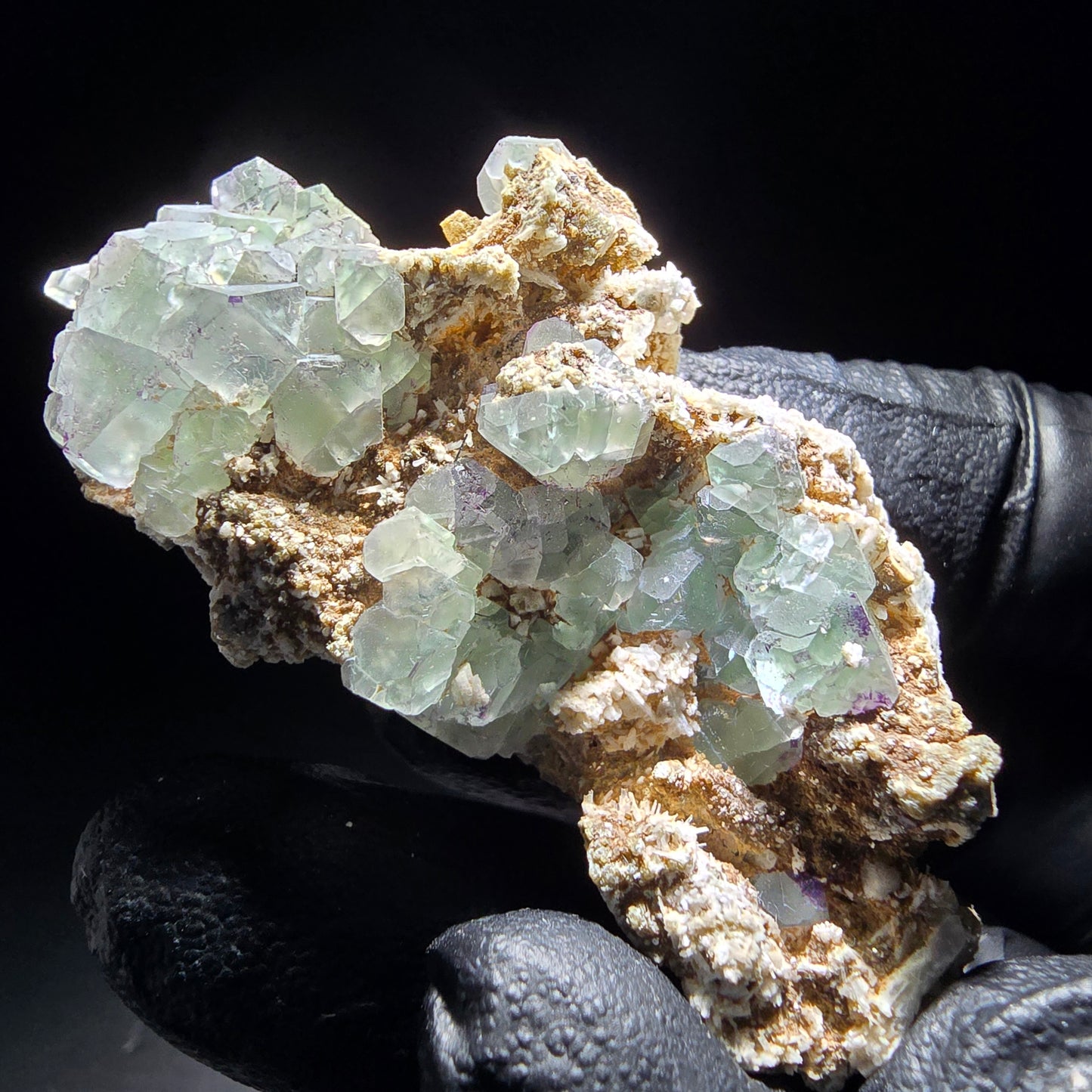 Zonare Fluorit, Muskovit, Hyalit, Orthoklas Stufe Erongo Namibia 58*31*21mm