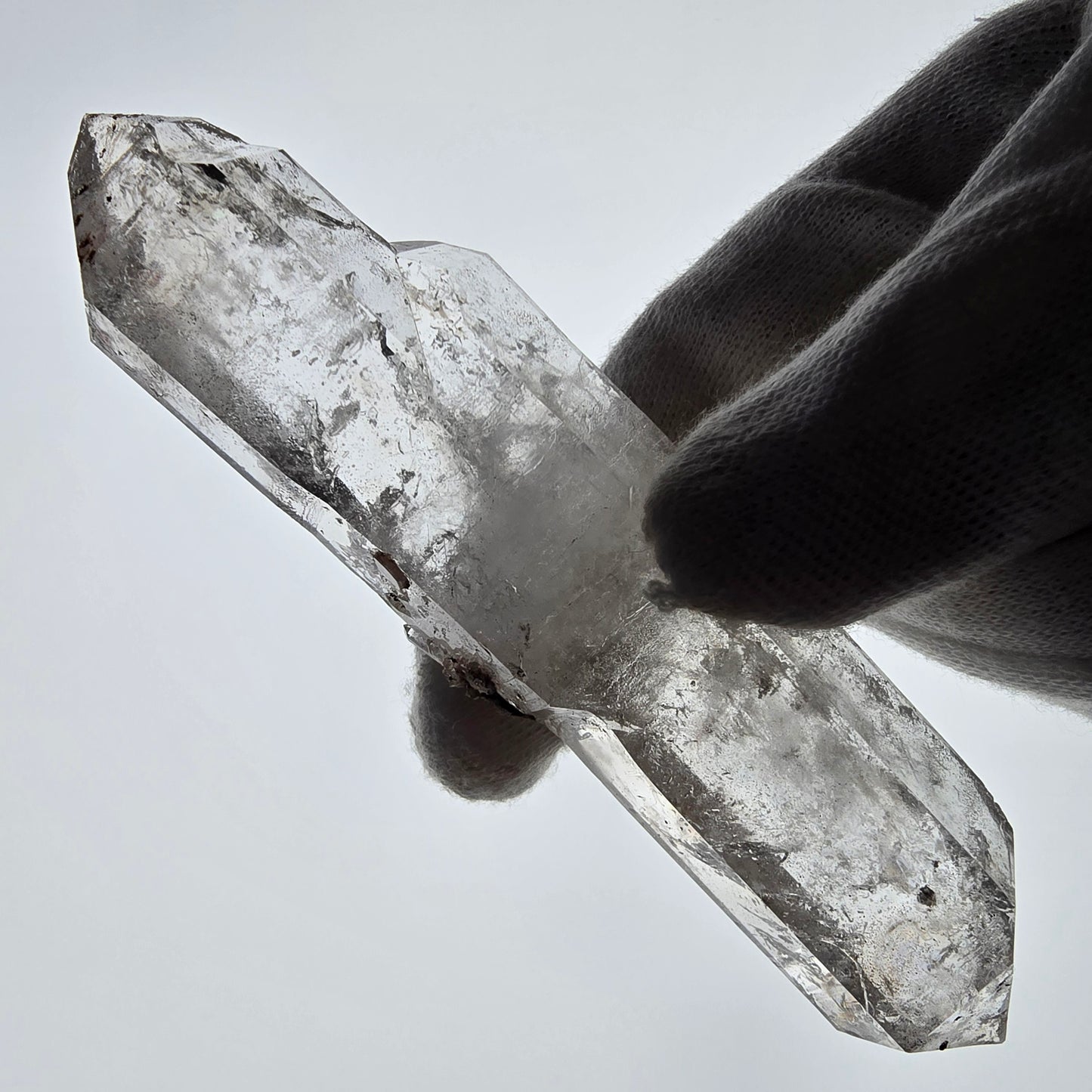 Sceptre de poche Enhydro Skeleton Smoky Quartz DT Valentine Goboboseb Namibie 112*26*18mm
