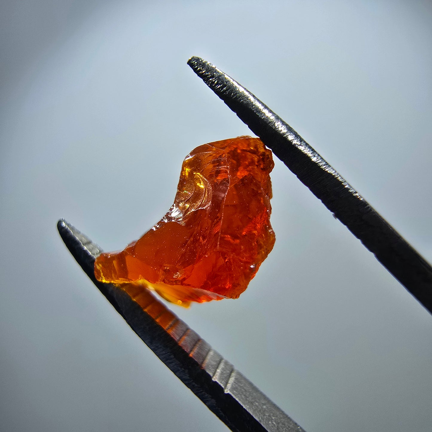 Seltener Feueropal Kristall, rot orange Mexiko 9*9*6mm