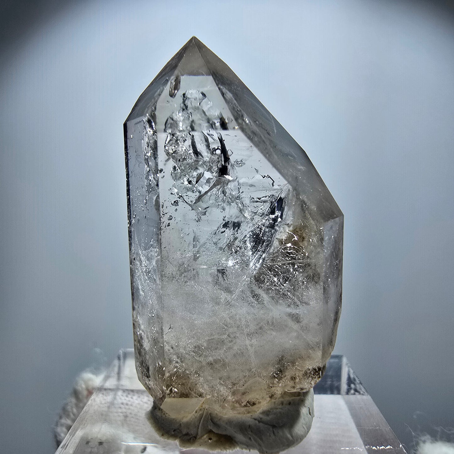 Enhydro Phantom Rauchquarz Spitze, 1x Blase Goboboseb, Namibia 35*19*14mm