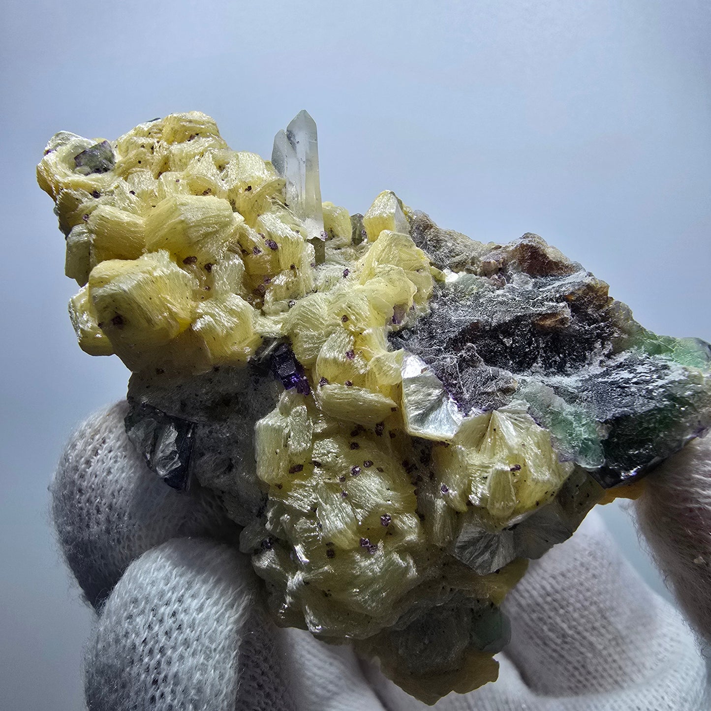 Fluorite fantôme, quartz fumé, tourmaline Schörl, hyalite, muscovite Erongo, Namibie 62*43*31mm