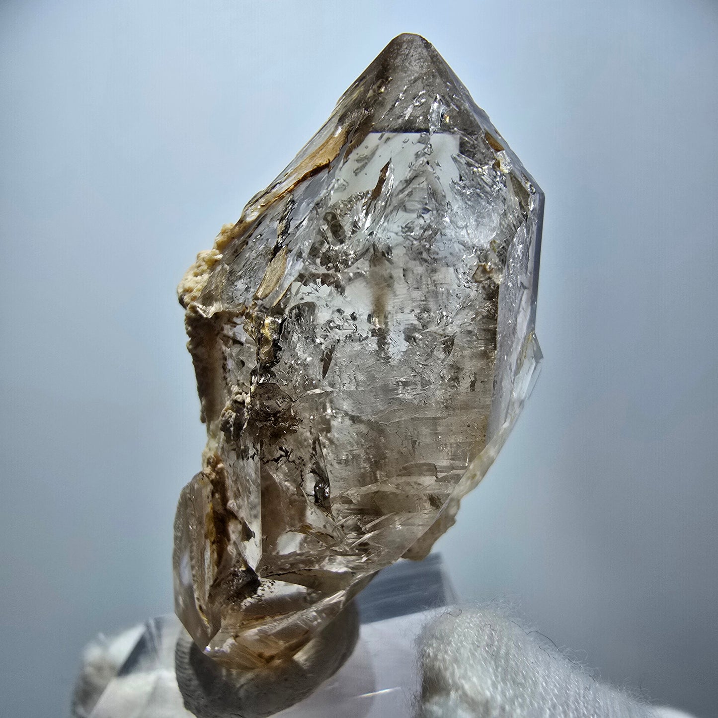 Enhydro Phantom Rauchquarz DT Zepter, 1x Blase Goboboseb, Namibia 45*26*18mm