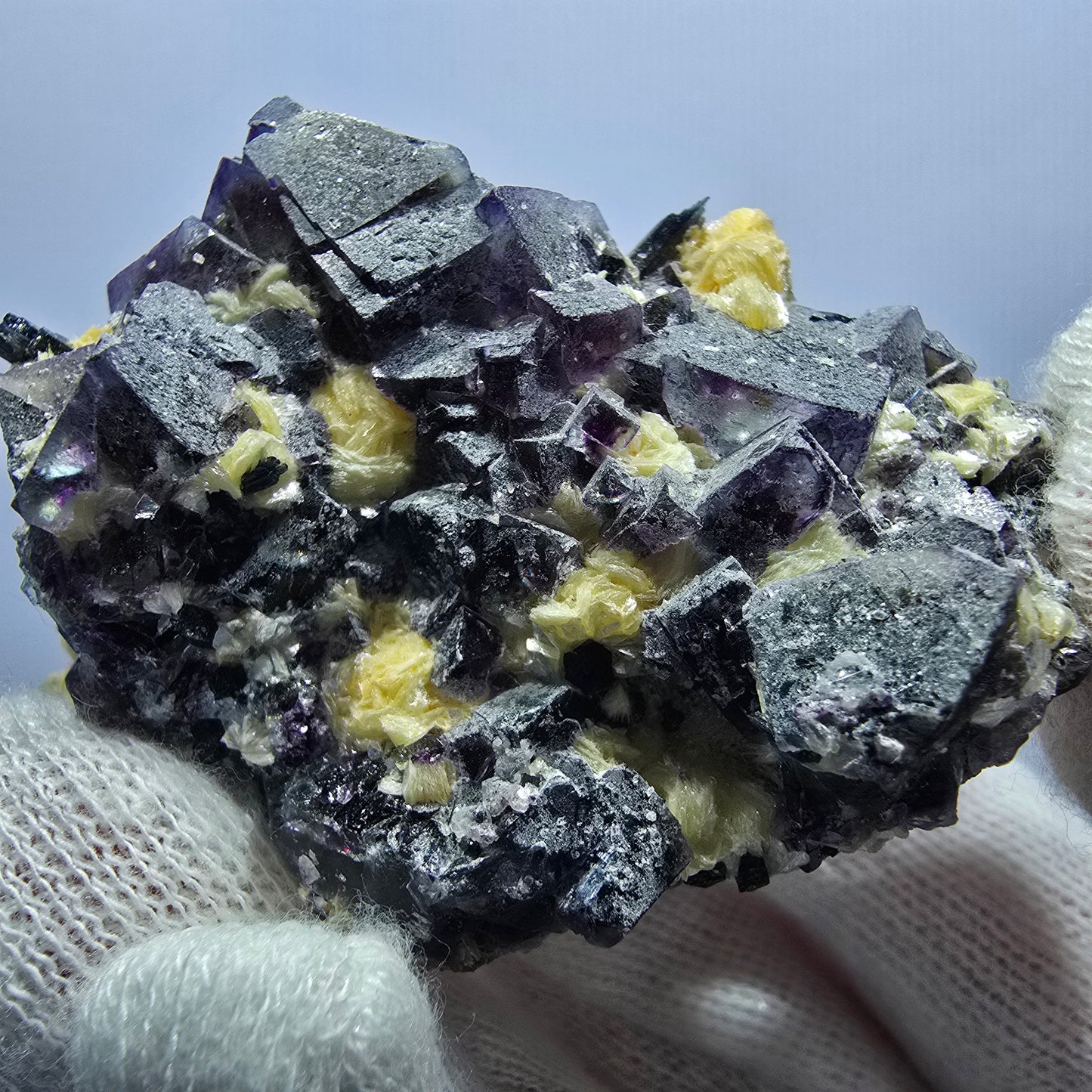 Colorful Phantom Fluorite Cubes Schorl Tourmaline Muscovite Erongo, Namibia 60*45*31mm