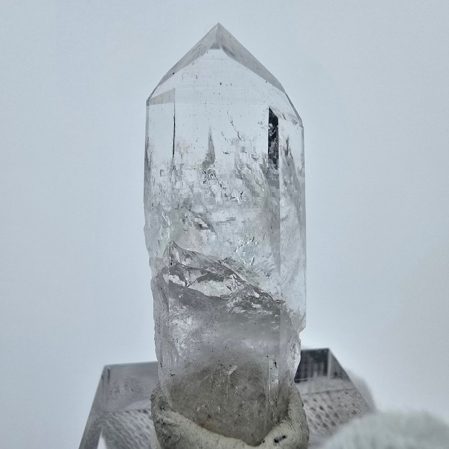 Klare Lemurian Phantom Quarz Spitze Streep Mine, Goboboseb, Namibia 39*16*11mm