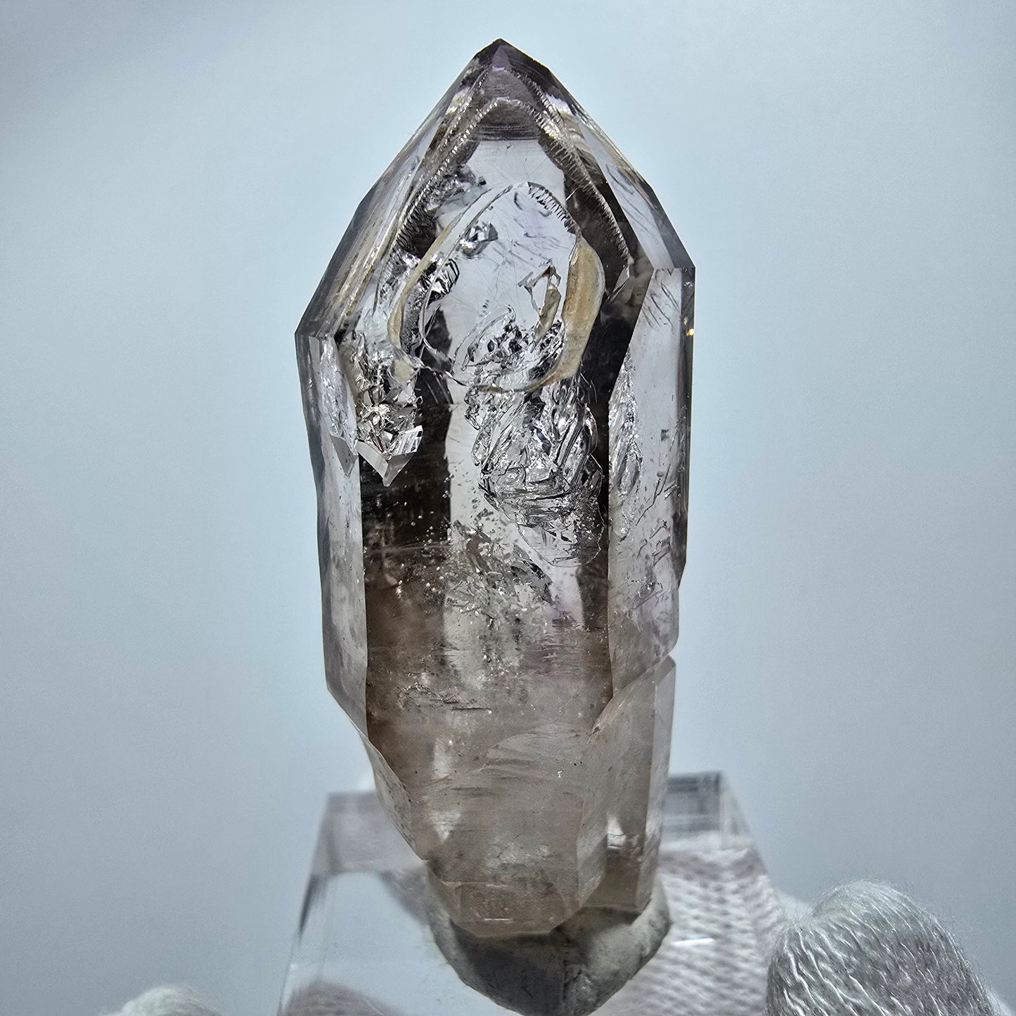 Quartz fumé fantôme transparent DT Scepter Point Goboboseb, Namibie 49 x 17 x 17 mm
