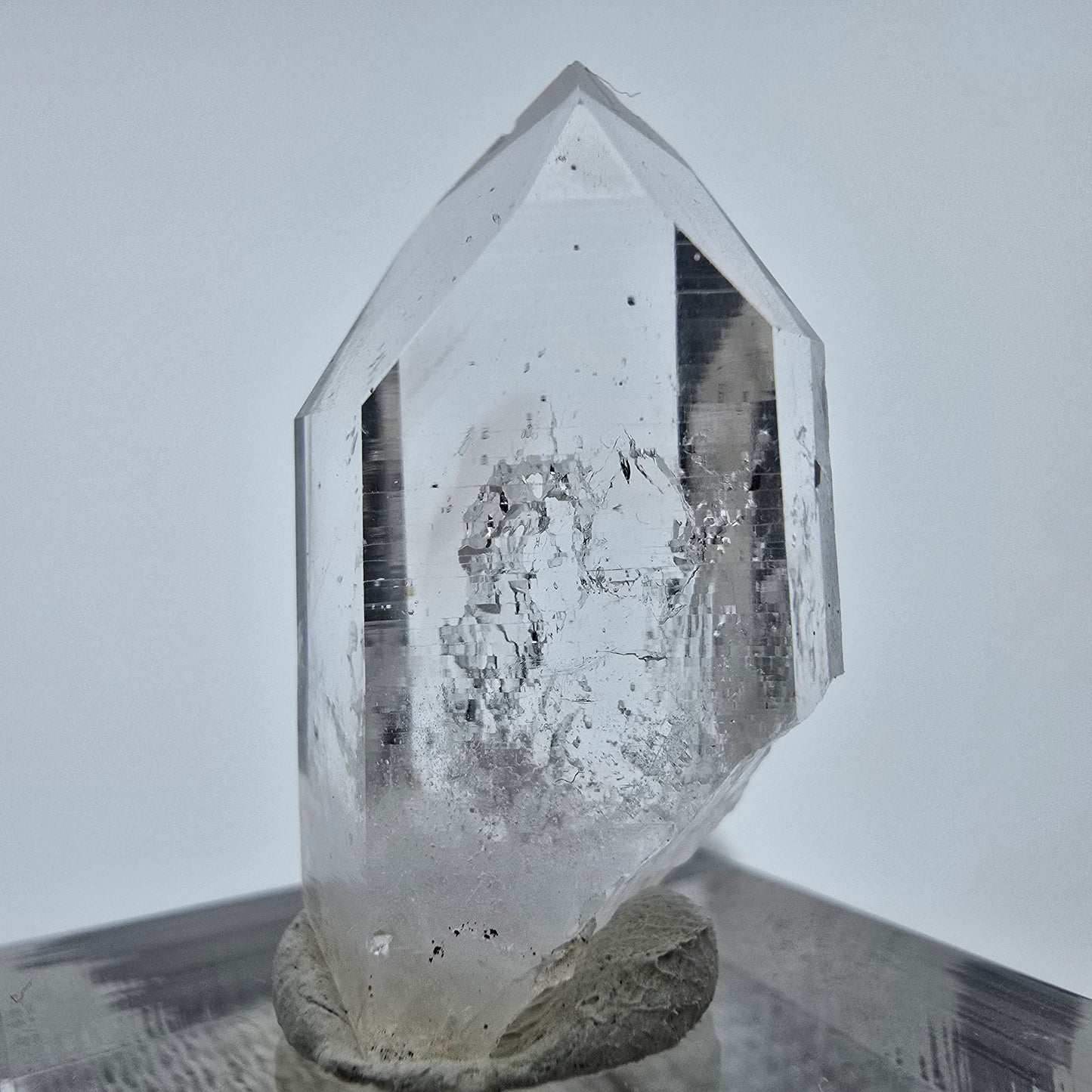 Enhydro Phantom Hämatit Quarz Kristall Streep Mine Goboboseb, Namibia 30*15*11mm