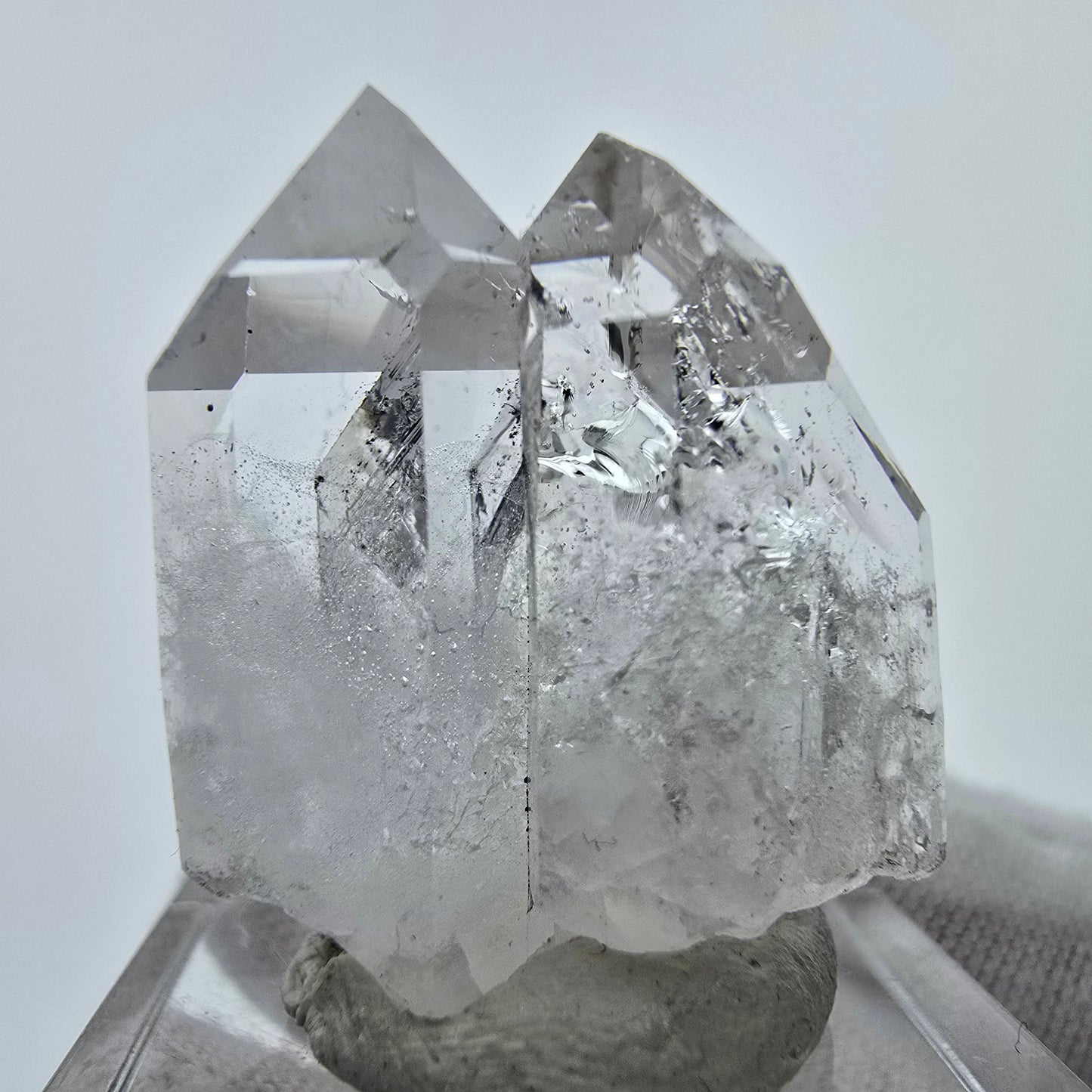 Phantom Rauchquarz, Hämatit Quarz Stufe Streep Mine Goboboseb Namibia 25*22*19mm