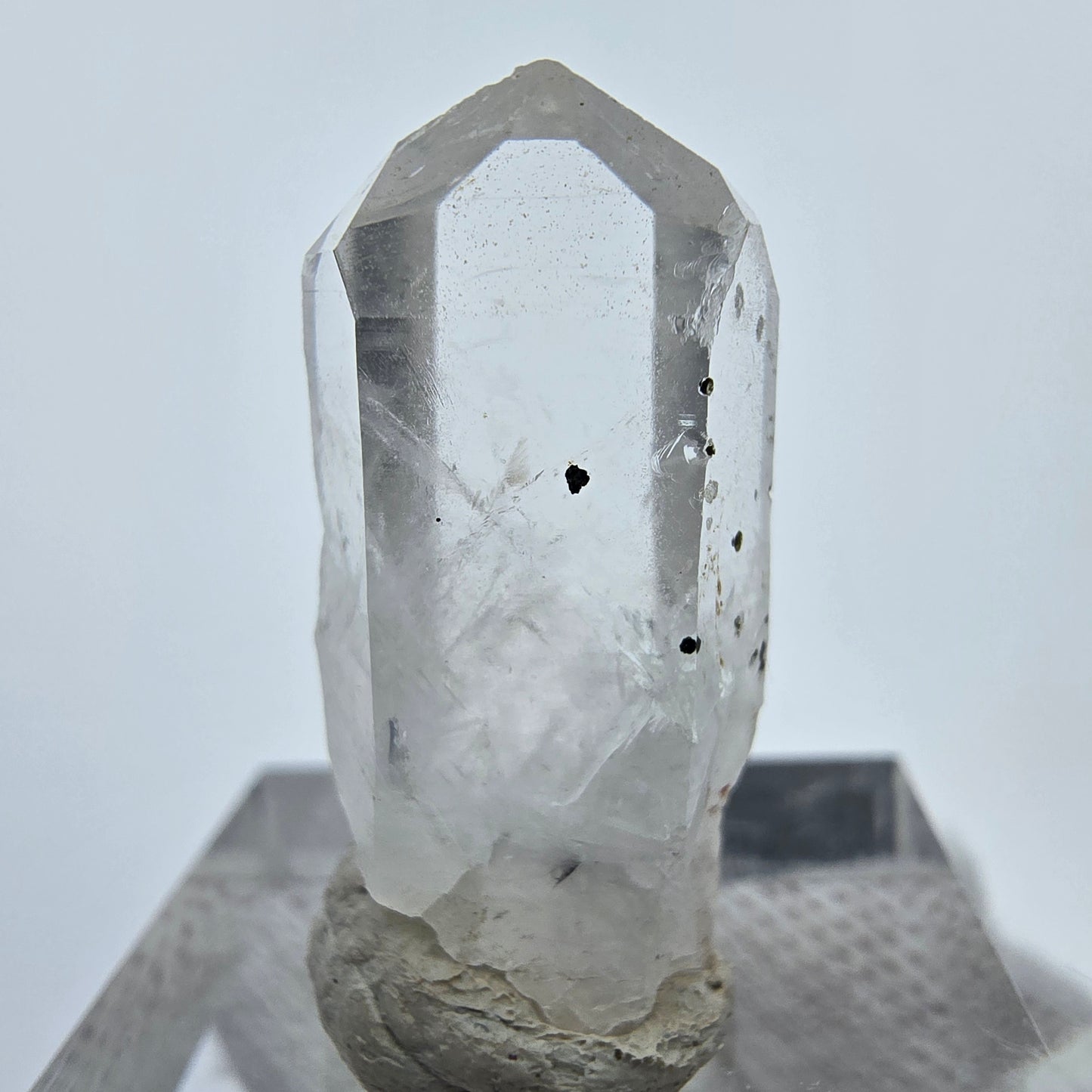 Klarer Phantom Hämatit Quarz Kristall Streep Mine, Goboboseb, Namibia 27*12*10mm