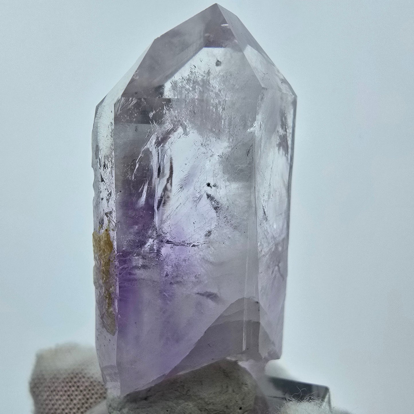 Enhydro Phantom Amethyst mit Hämatit Streep Mine Goboboseb Namibia 51*23*20mm