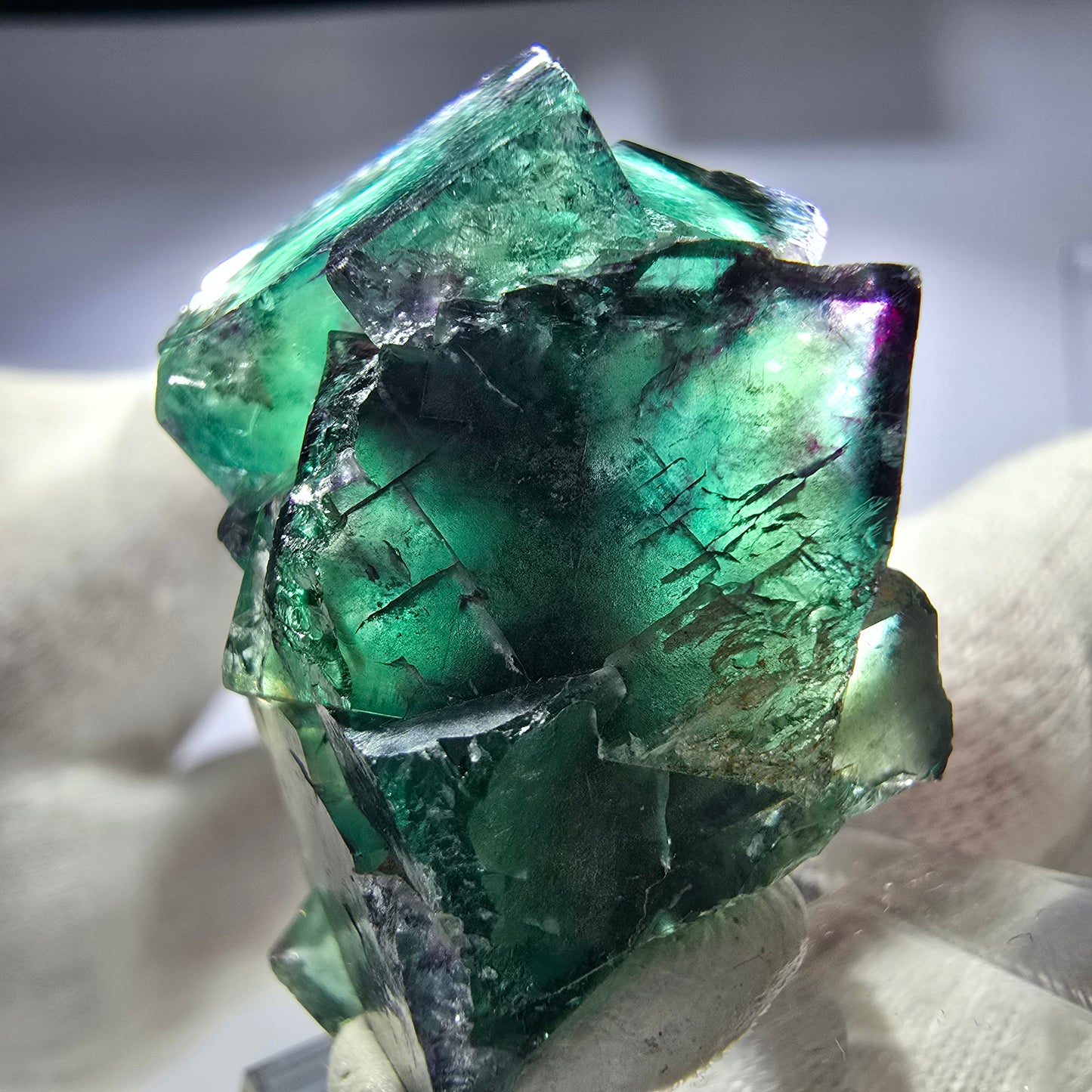 Seltene Phantom Fluorit Würfel Stufe zonal grün lila Okorusu, Namibia 38*28*24mm