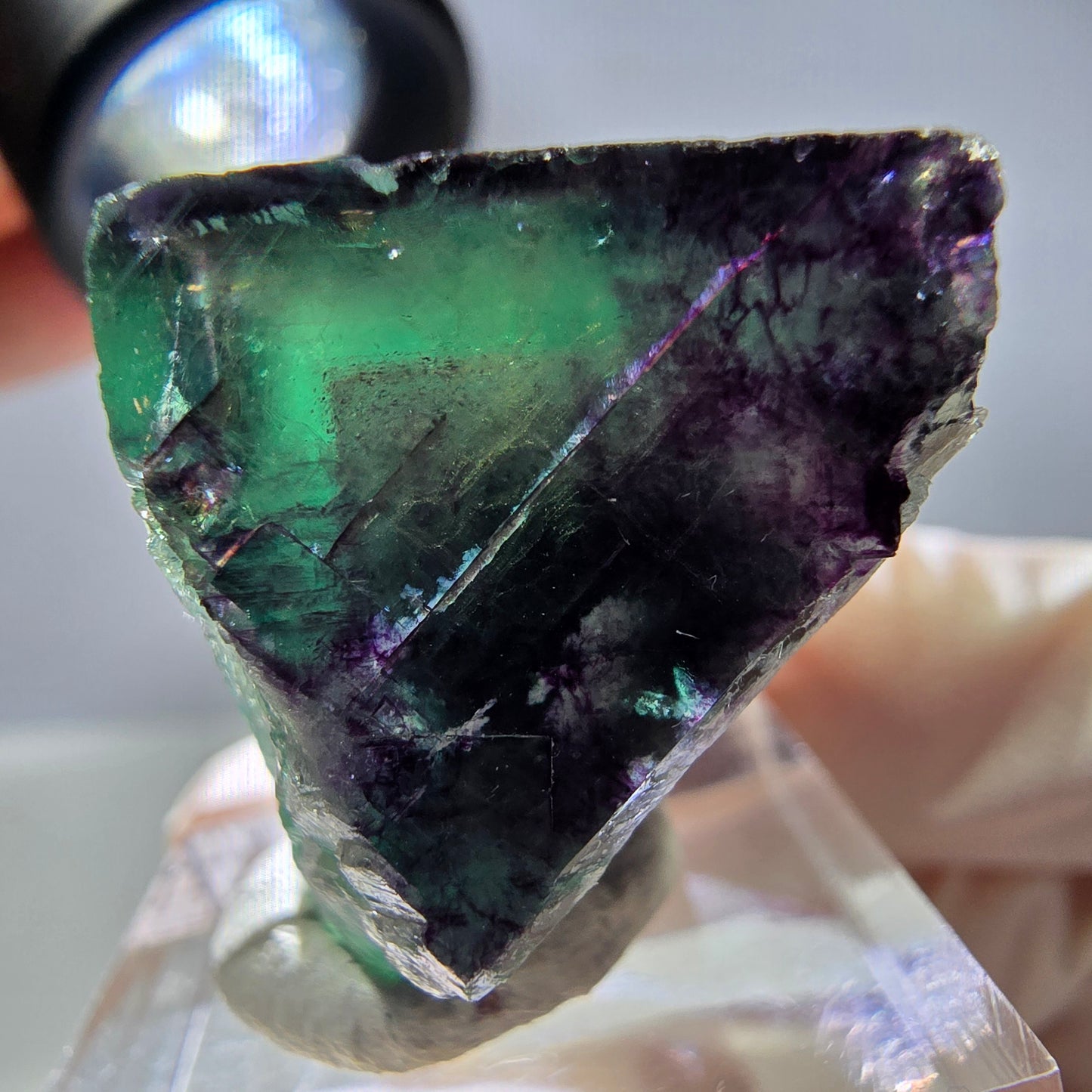 Rare cube de fluorite fantôme parqueté vert violet Okorusu Namibie 27*24*20mm