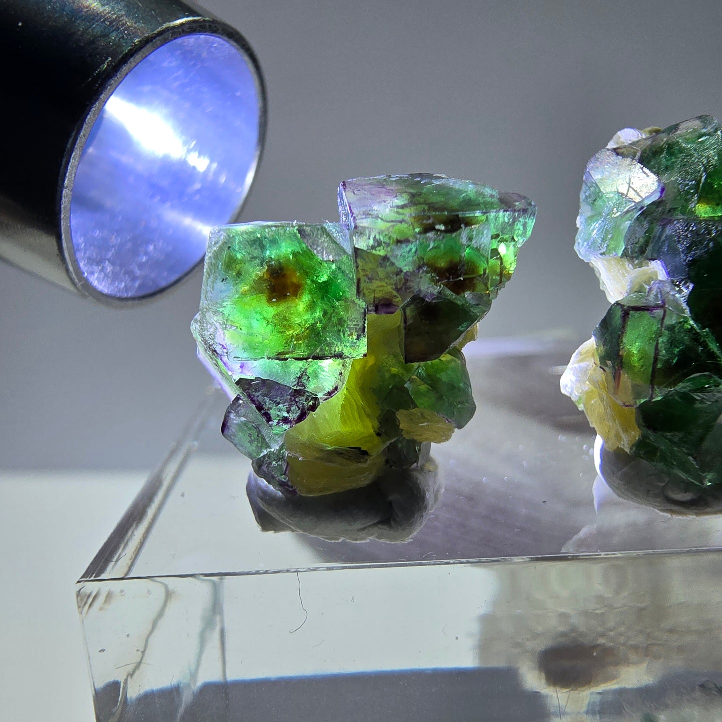2er Set Phantom Fluorit Würfel, Muskovit Hyalit Stufe Erongo, Namibia 21+18mm
