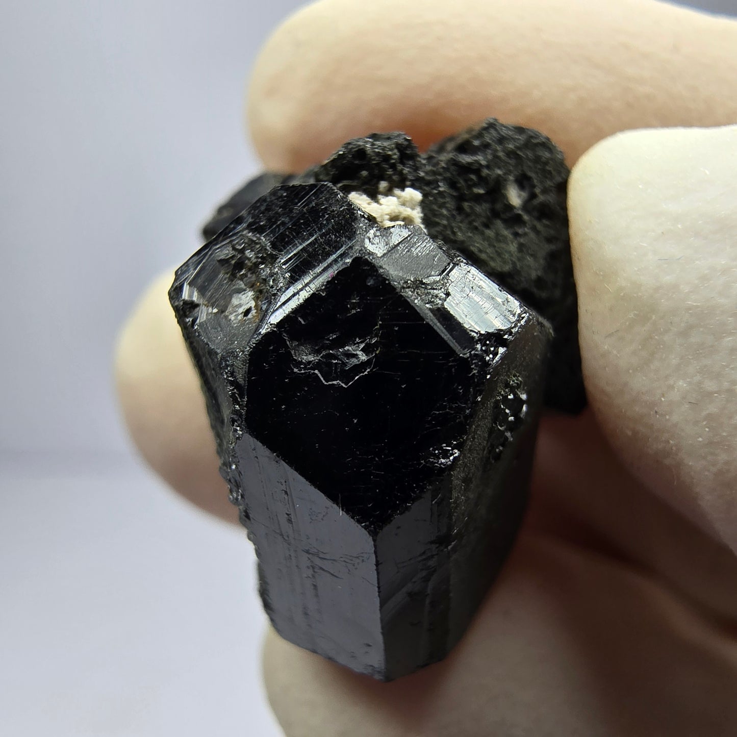 Tourmaline Schörl symétrique, stade orthose collection Erongo Namibie 20*18*14mm