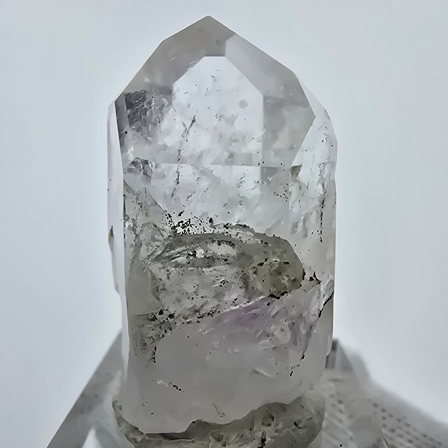 Klare Phantom Amethyst Quarz Spitze Streep Mine, Goboboseb, Namibia 34*19*20mm