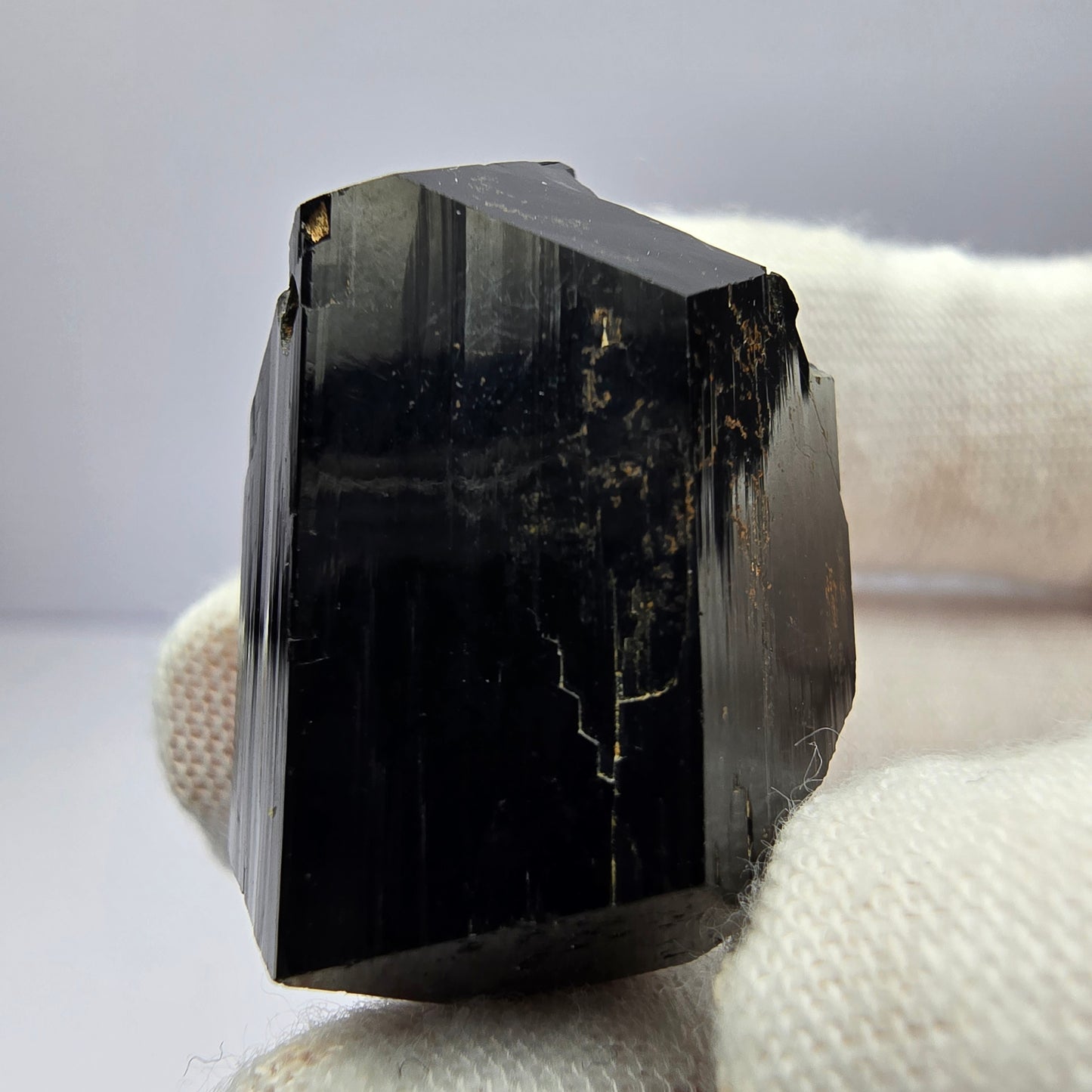 Symmetrischer Schörl Turmalin schwarz glänzend Erongo, Namibia 28*21*19mm