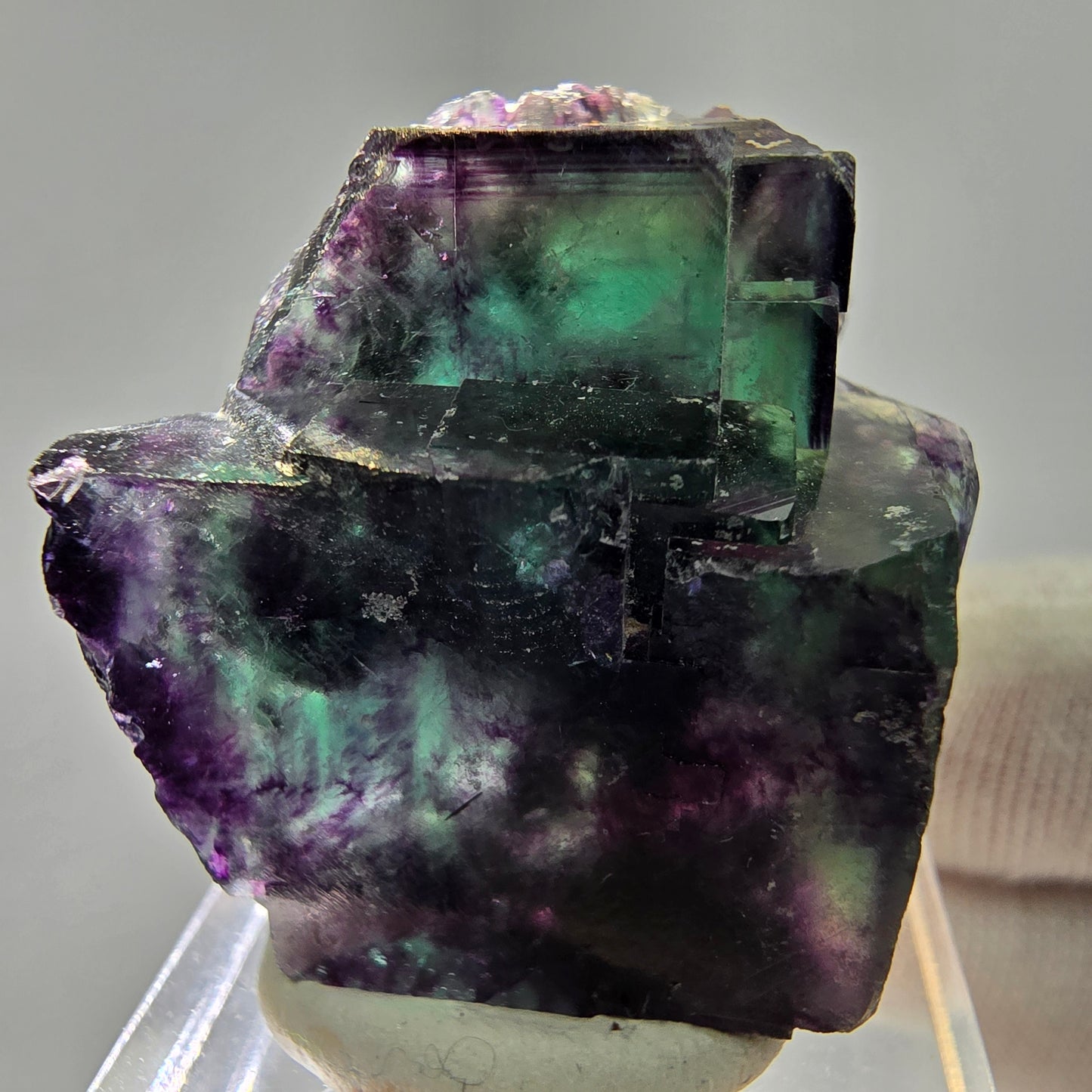 Seltene Phantom Fluorit Würfel Stufe Tie-Dye Pocket, Okorusu, Namibia 27*26*16mm