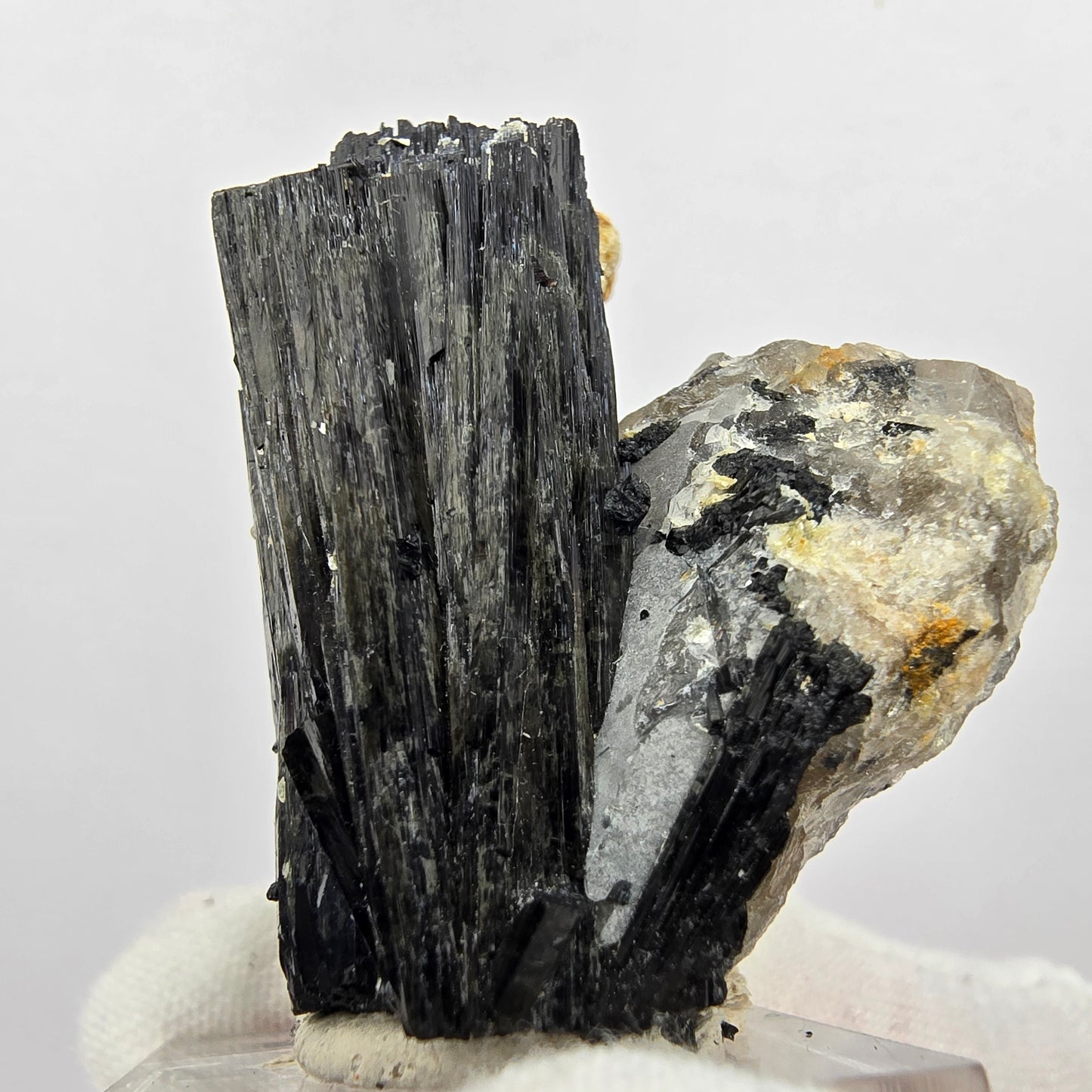 Seltene Schörl Turmalin, Rauchquarz Stufe Erongo, Namibia 42*34*30mm Sammlung
