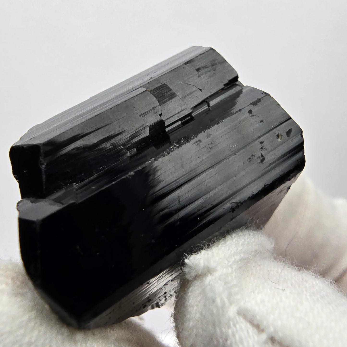Symmetrischer Schörl Turmalin Kristall Erongo, Namibia 27*25*23mm Sammlung
