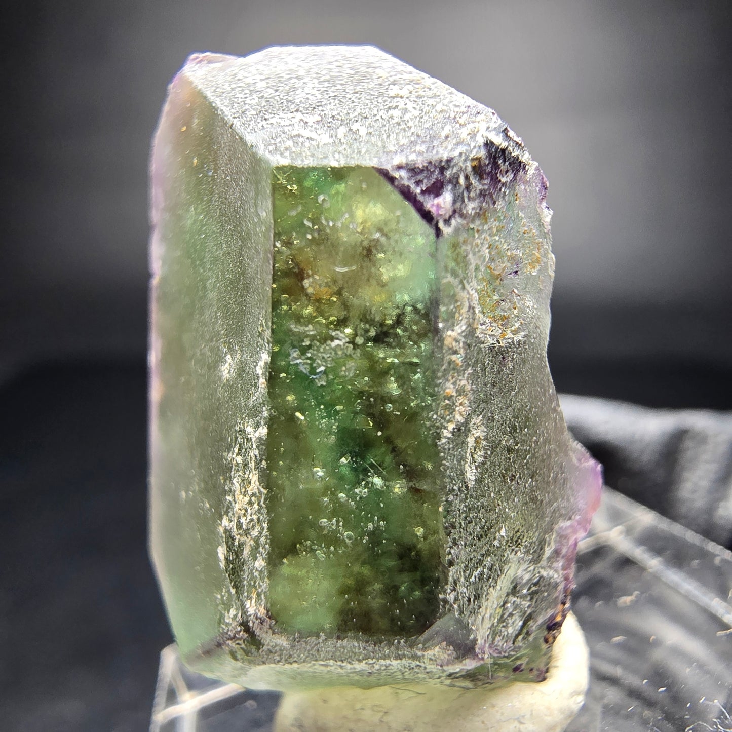 Zonar Phantom Fluorite Cube Tier Vert Violet Erongo Namibie 29*20*17mm