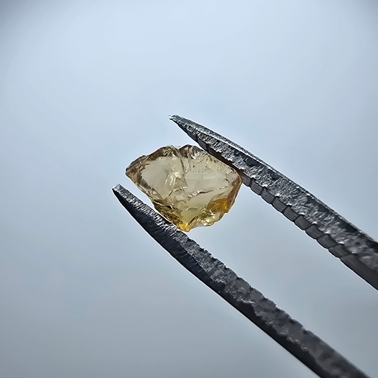 Seltener Elbait Turmalin Kristall, grün gelb Minas Gerais, Brasilien 6*4*2mm
