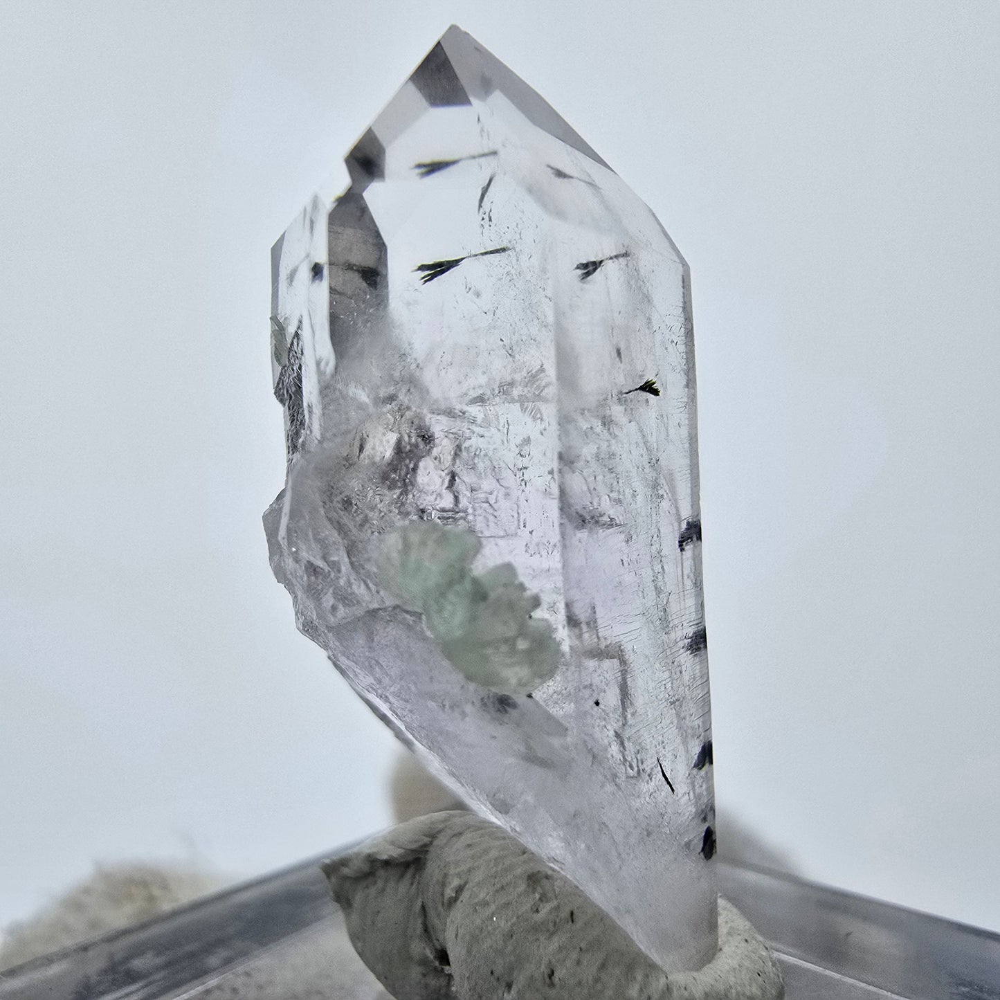 Phantom Amethyst mit Prehnit, Hämatit Streep Mine Goboboseb Namibia 32*14*11mm