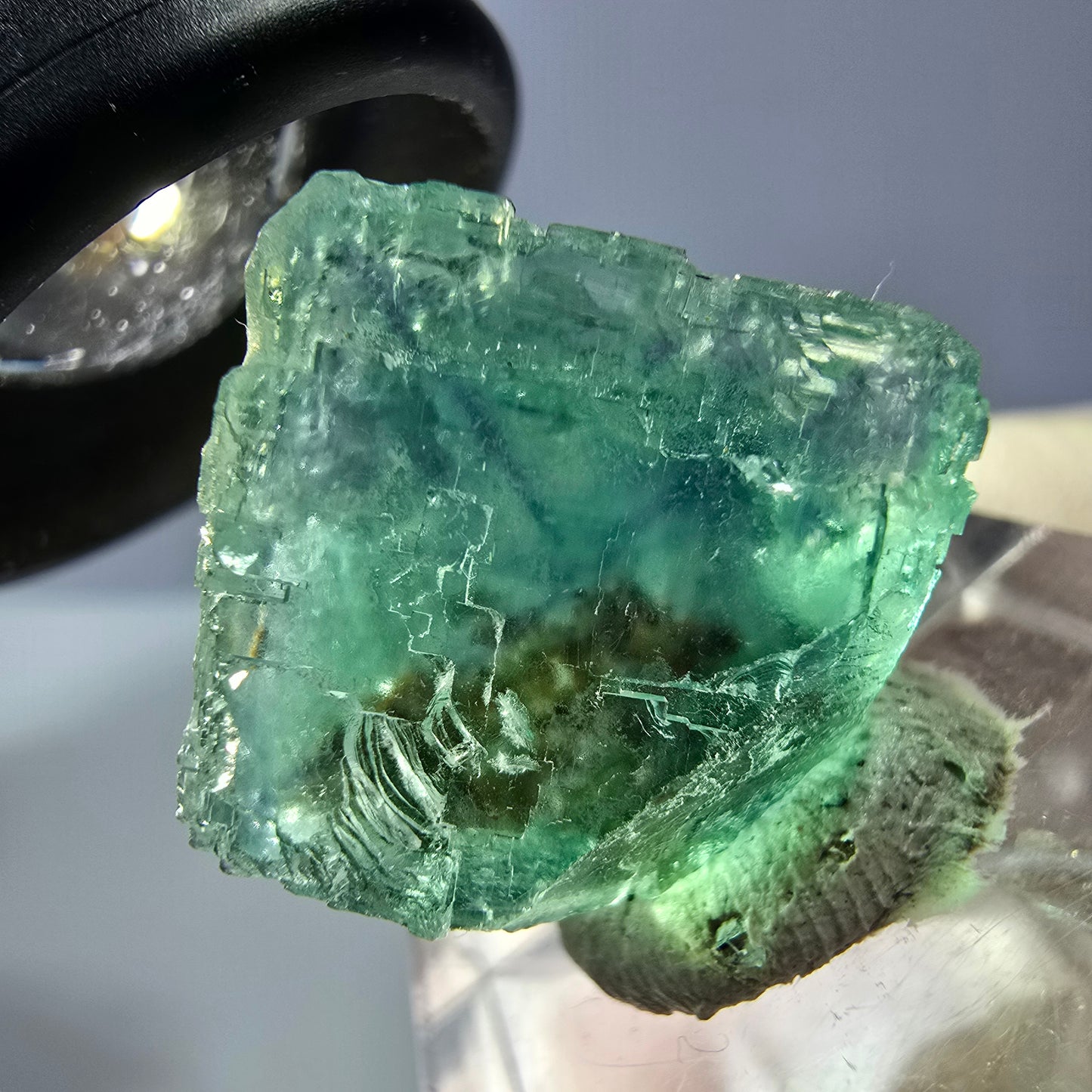 Cube de fluorite fantôme transparente parquetée, vert Okorusu, Namibie 18 x 18 x 14 mm