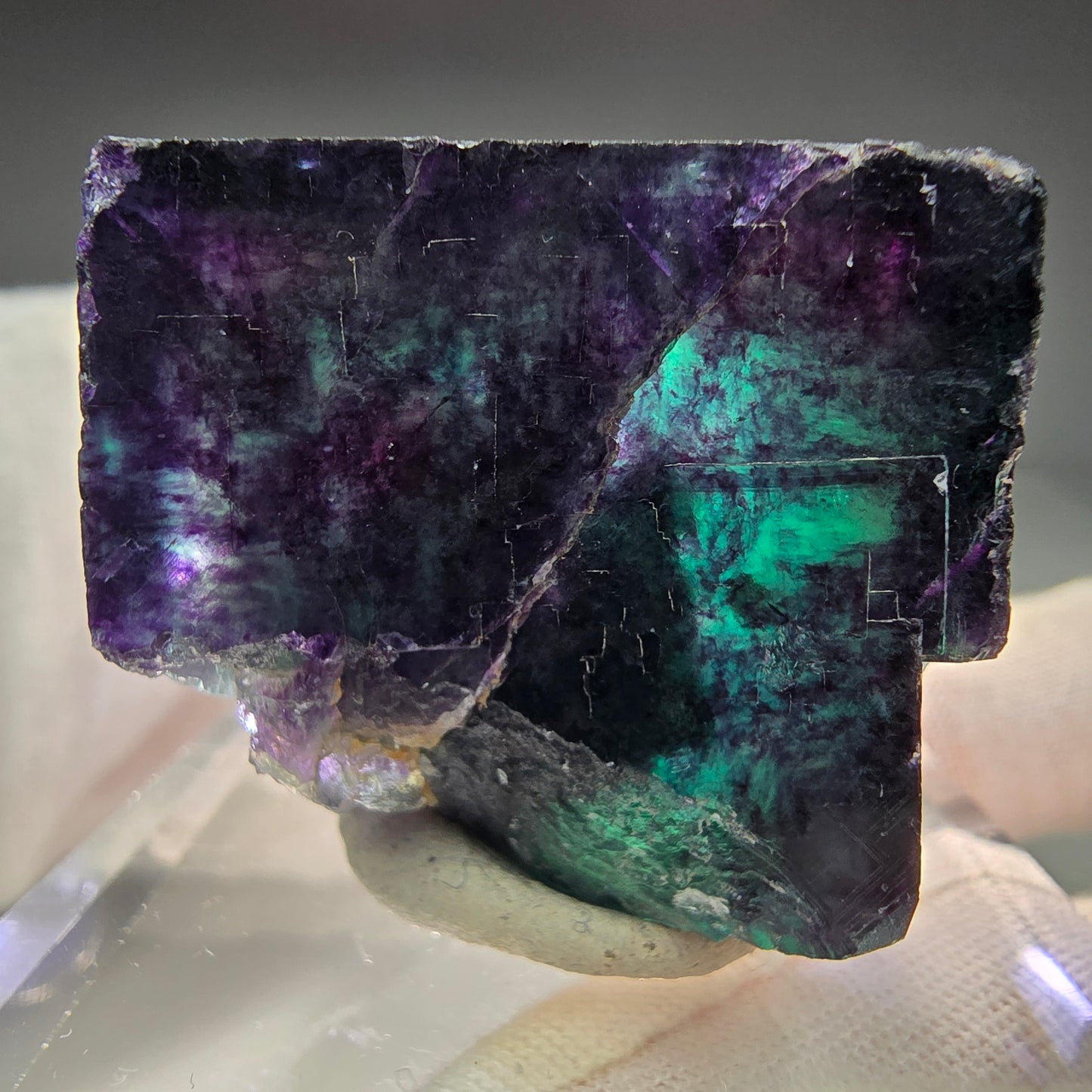 Seltener Phantom Fluorit Würfel Tie-Dye Pocket, Okorusu, Namibia 34*29*28mm