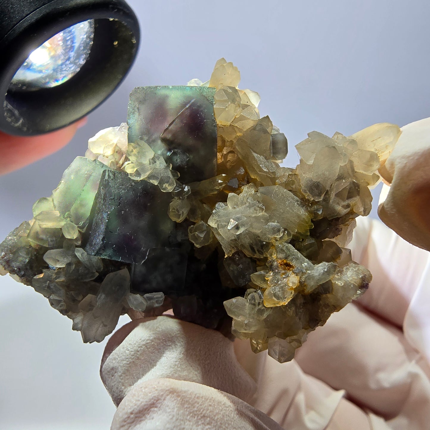 Rare cube de fluorite fantôme, spécimen de quartz vert violet Okorusu Namibie 46 x 33 x 30 mm