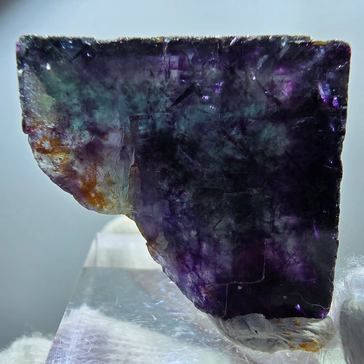 Spécimen rare de cube de fluorite fantôme zonal vert violet Okorusu, Namibie 39*26*21mm