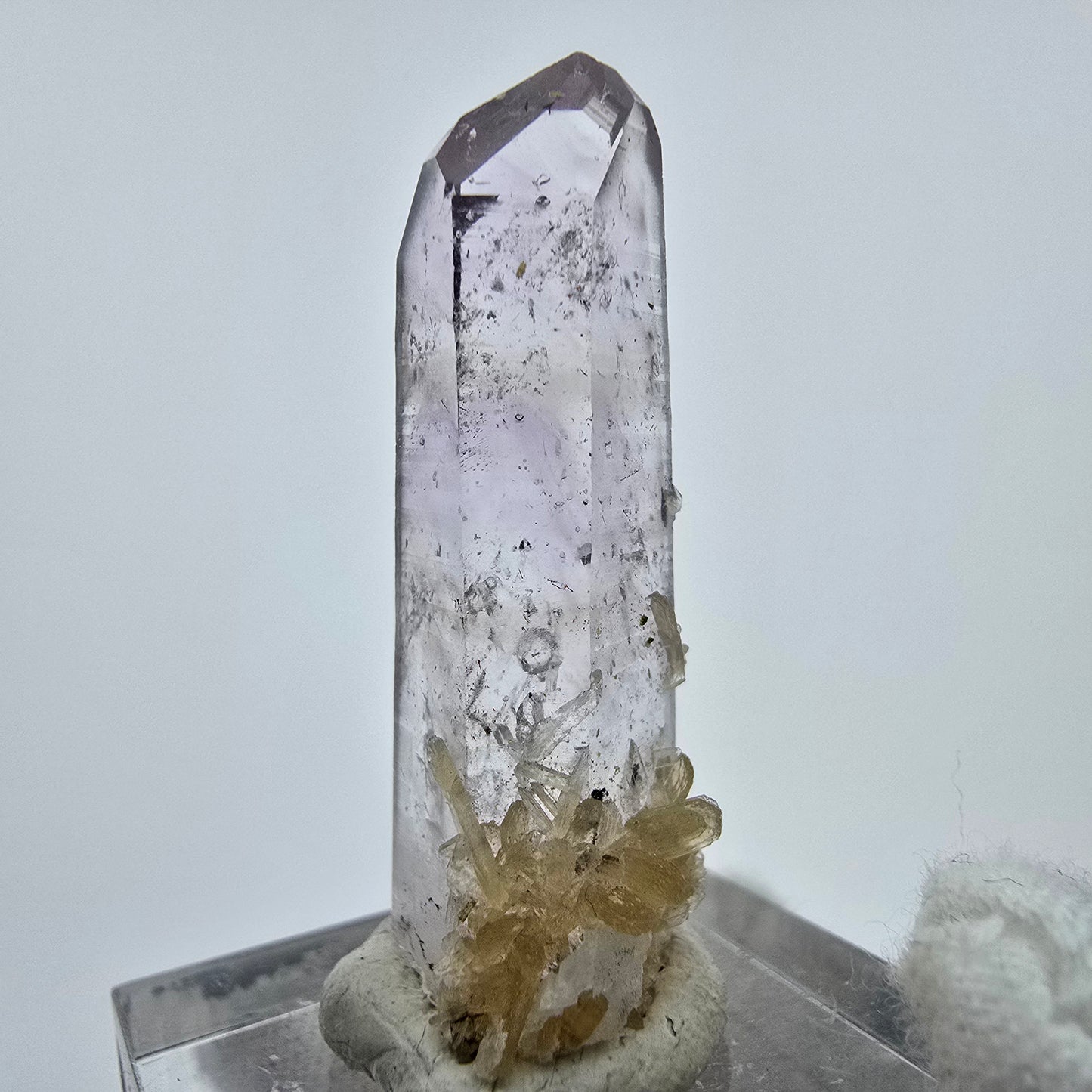 Enhydro Phantom Amethyst mit Stilbit, 4x Blase Goboboseb, Namibia 36*14*13mm