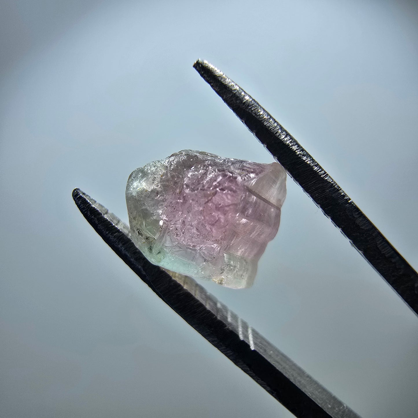 Seltener Rubellit Turmalin Kristall, rosa Minas Gerais, Brasilien 6*6*5mm