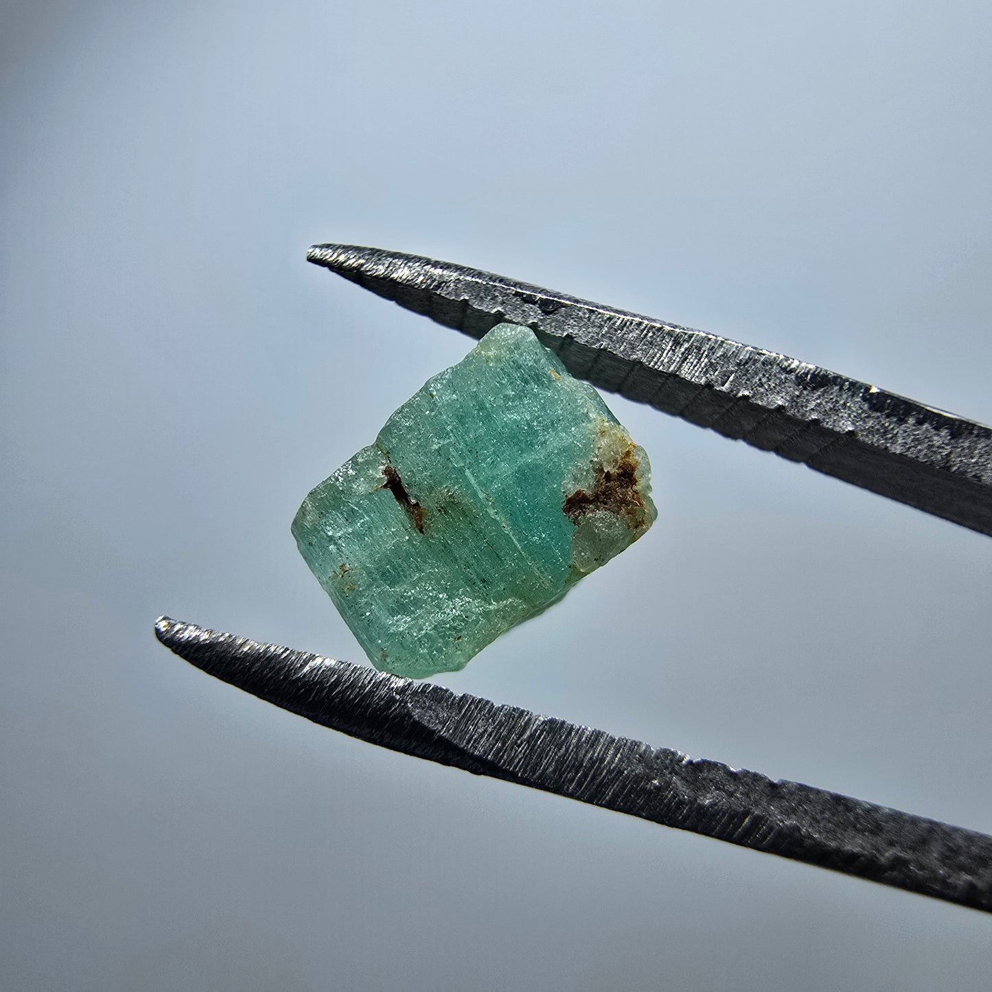 Cristal d'émeraude rare, vert Colombie #7966
