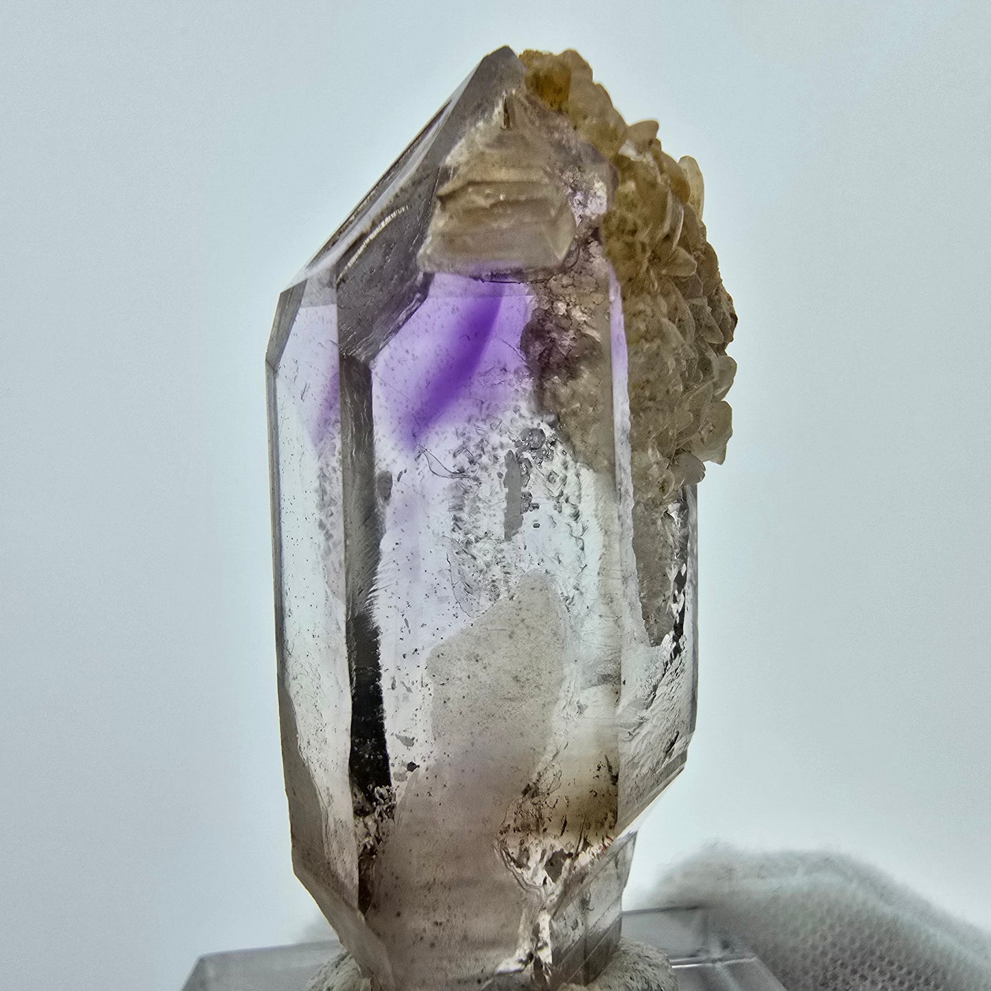 Phantom Amethyst, Fenster Zepter Quarz Goboboseb, Namibia 42*20*17mm, Sammlung
